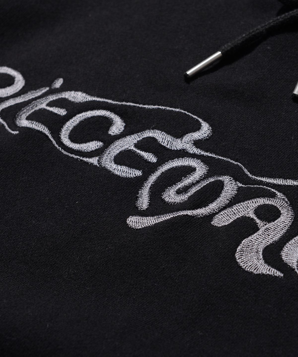 피스메이커(PIECE MAKER) ETHNIC LOGO HOODIE (BLACK)