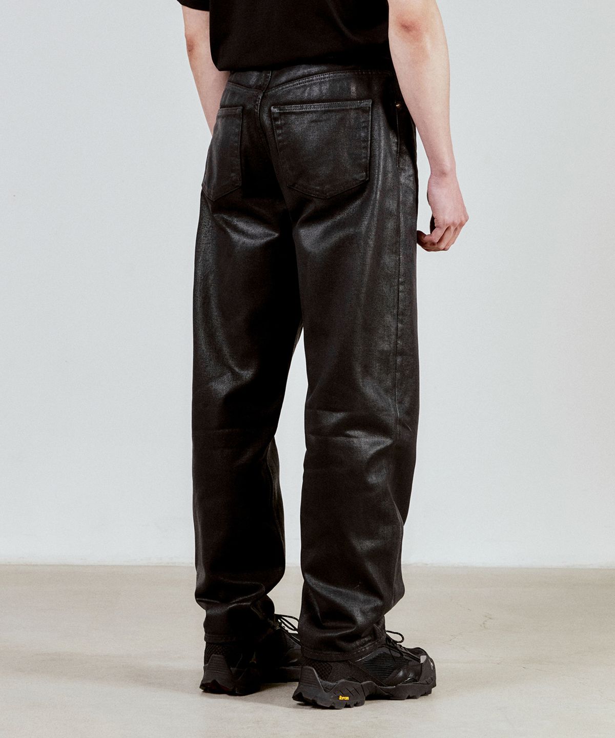 브랜디드(BRANDED) 1818 BLACK VENOM JEANS [VINTAGE STRAIGHT]