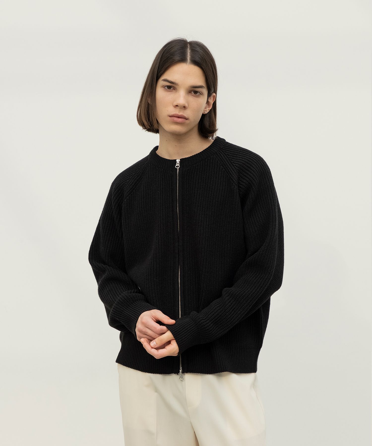 MUSINSA | SIGNATURE Washable two-way hachi zip-up knit [Black]