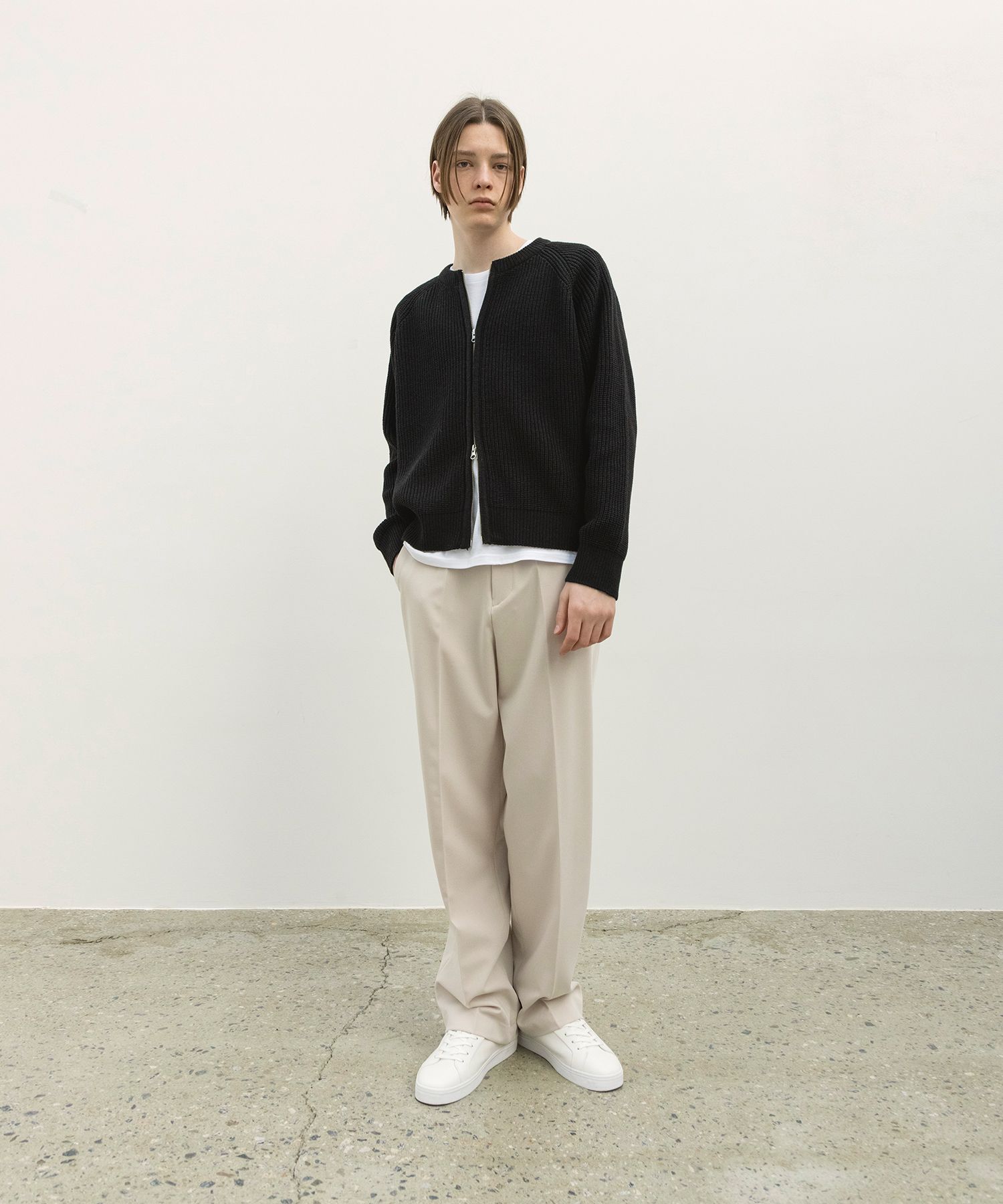 MUSINSA | SIGNATURE Washable two-way hachi zip-up knit [Black]