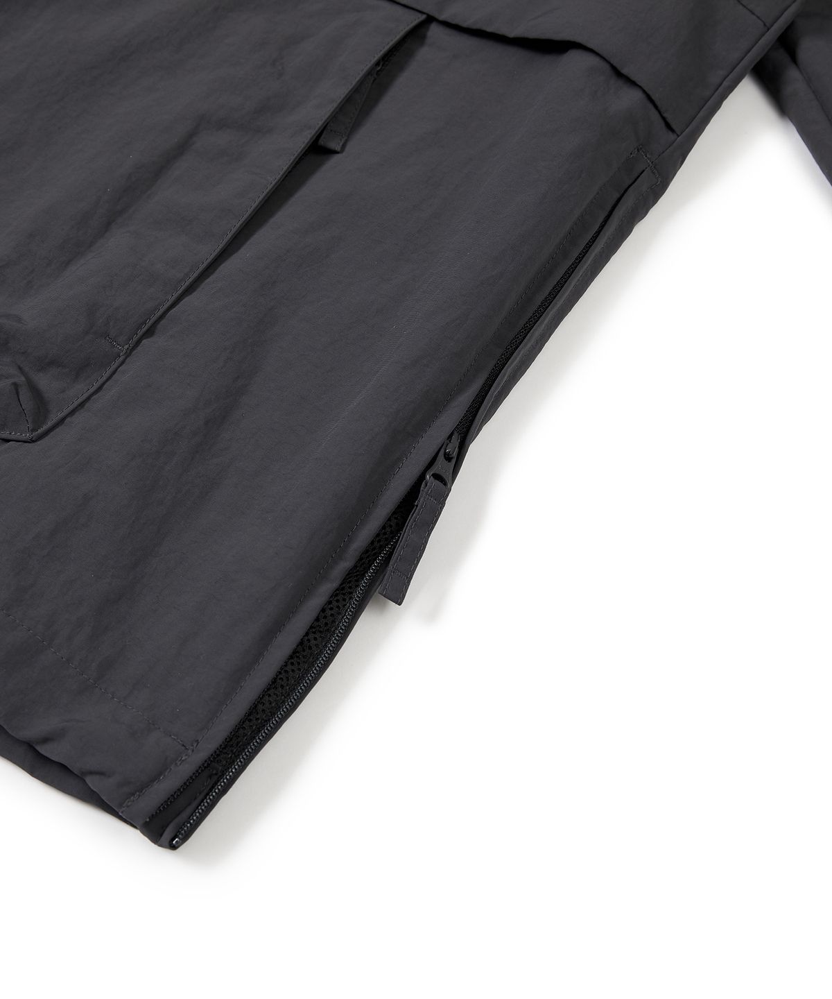 스노우피크 어패럴(SNOWPEAK APPAREL) 캠플 아노락 Charcoal (S23SUCAN42)