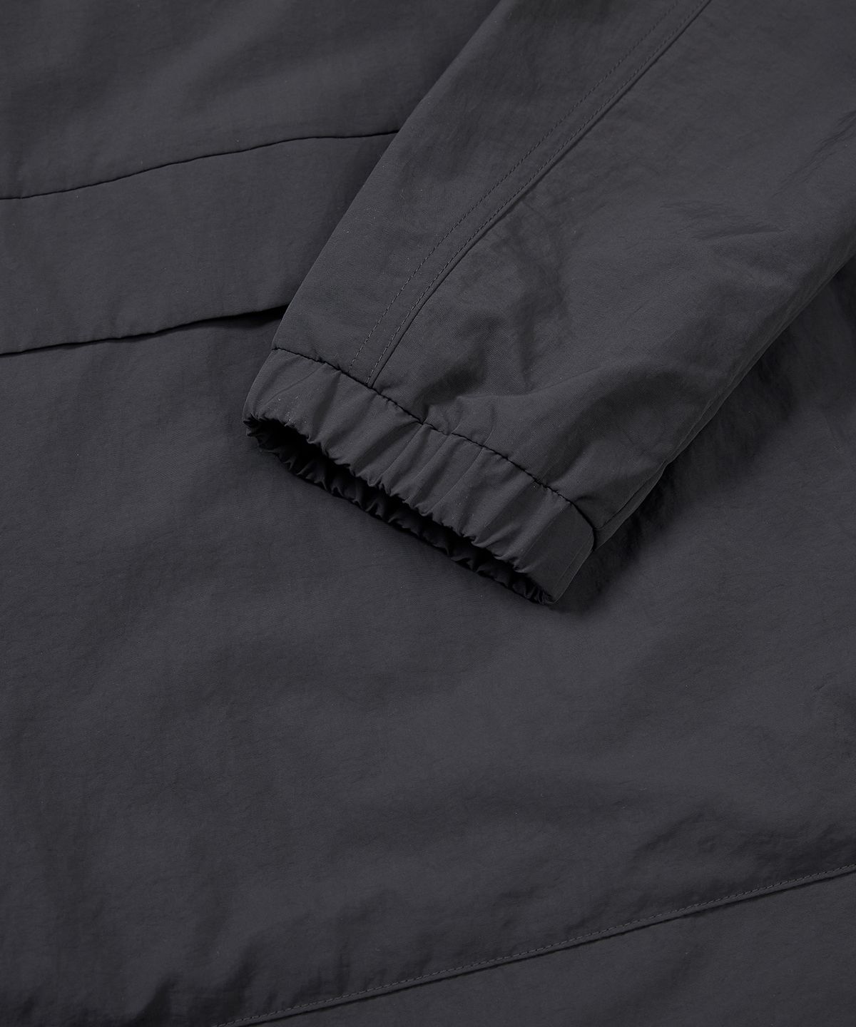 스노우피크 어패럴(SNOWPEAK APPAREL) 캠플 아노락 Charcoal (S23SUCAN42)