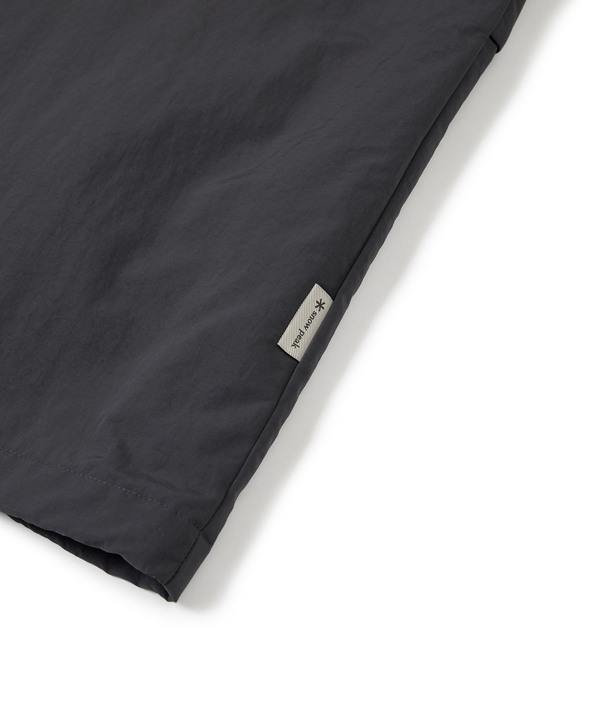 스노우피크 어패럴(SNOWPEAK APPAREL) 캠플 아노락 Charcoal (S23SUCAN42)