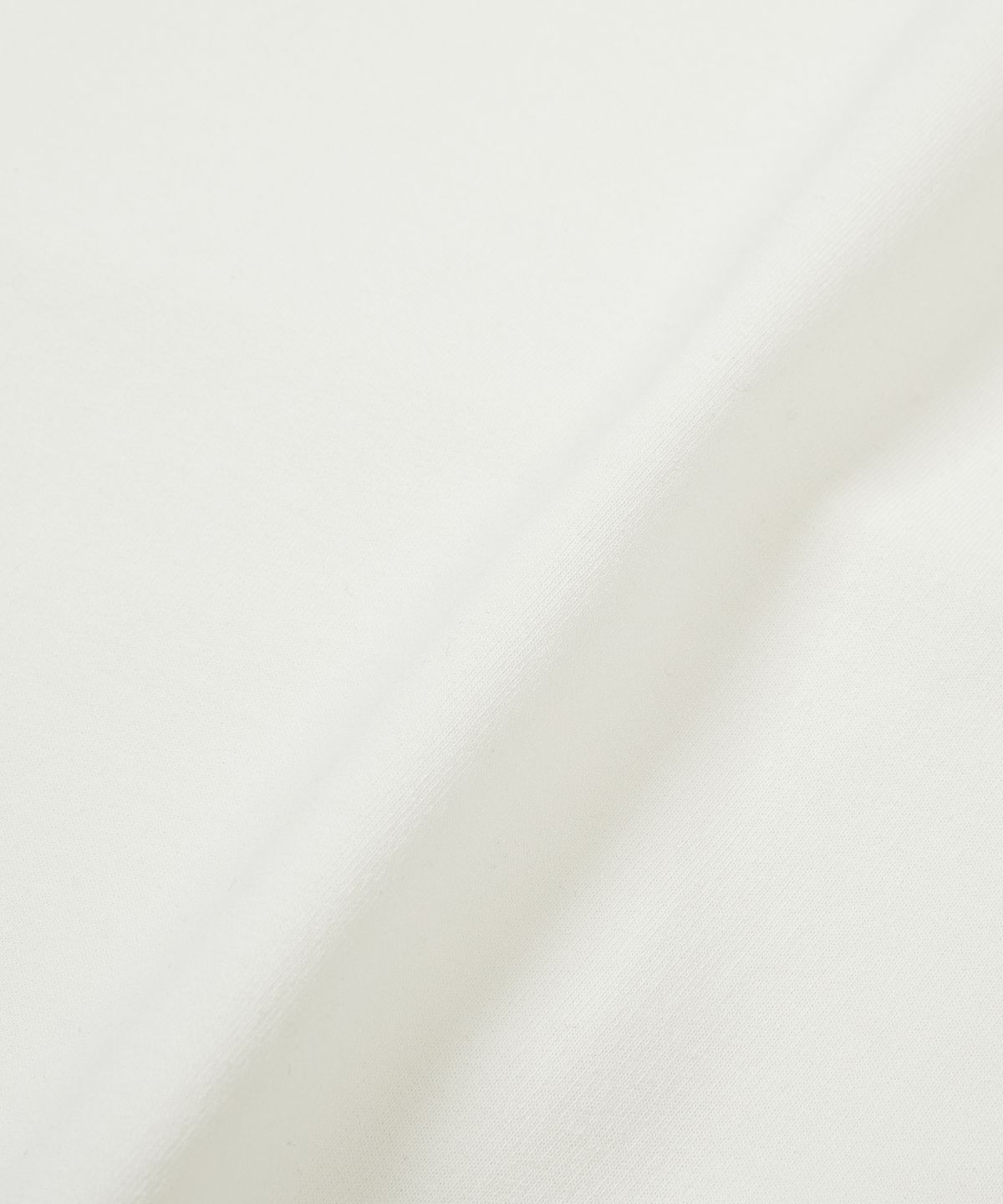 웨스트 그랜드 블러바드(WEST GRAND BOULEVARD) 크롭 컴팩트 스냅 래글런 후디 CREAM