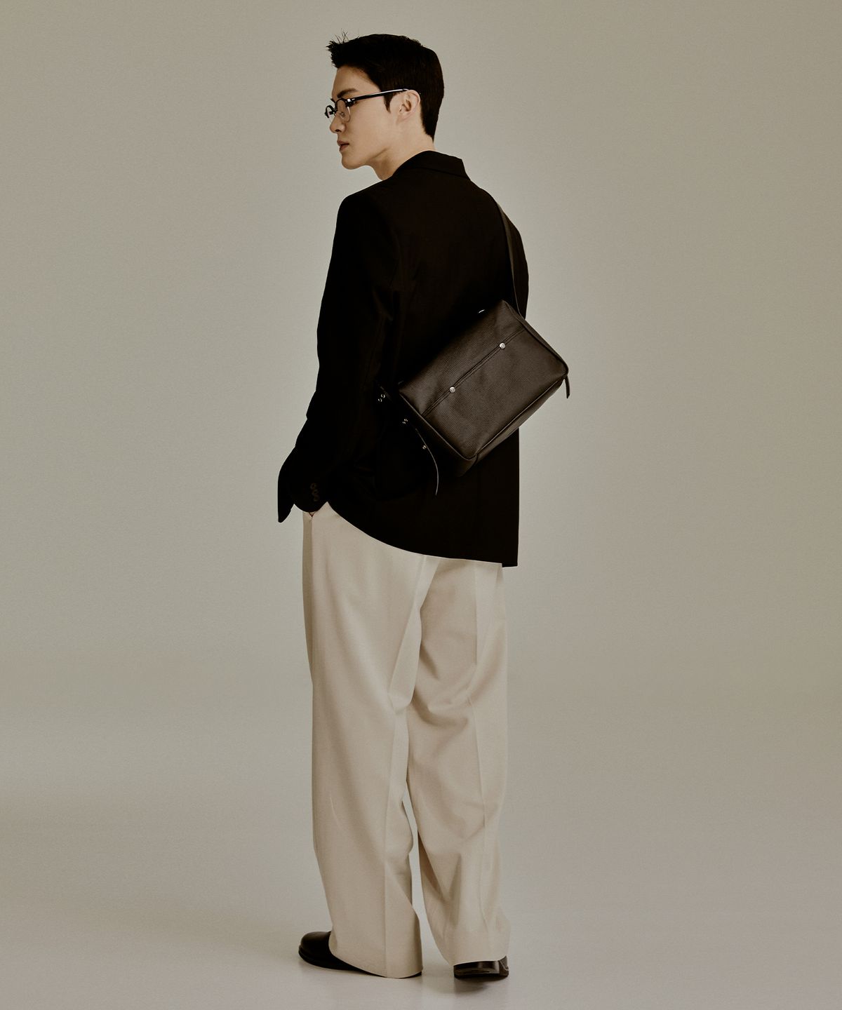 베드포드일레븐스(BEDFORD11TH) 펑셔널 박스 슬링 [블랙]