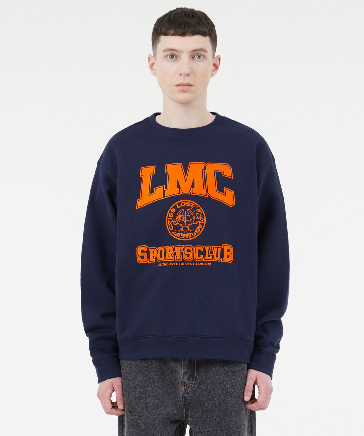 엘엠씨(LMC) EARTH MAN COLLEGE SWEATSHIRT navy
