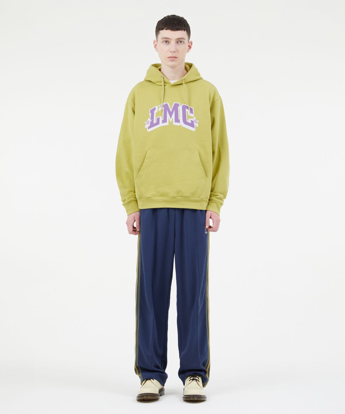 엘엠씨(LMC) STAR ARCH APPLIQUE HOODIE light olive