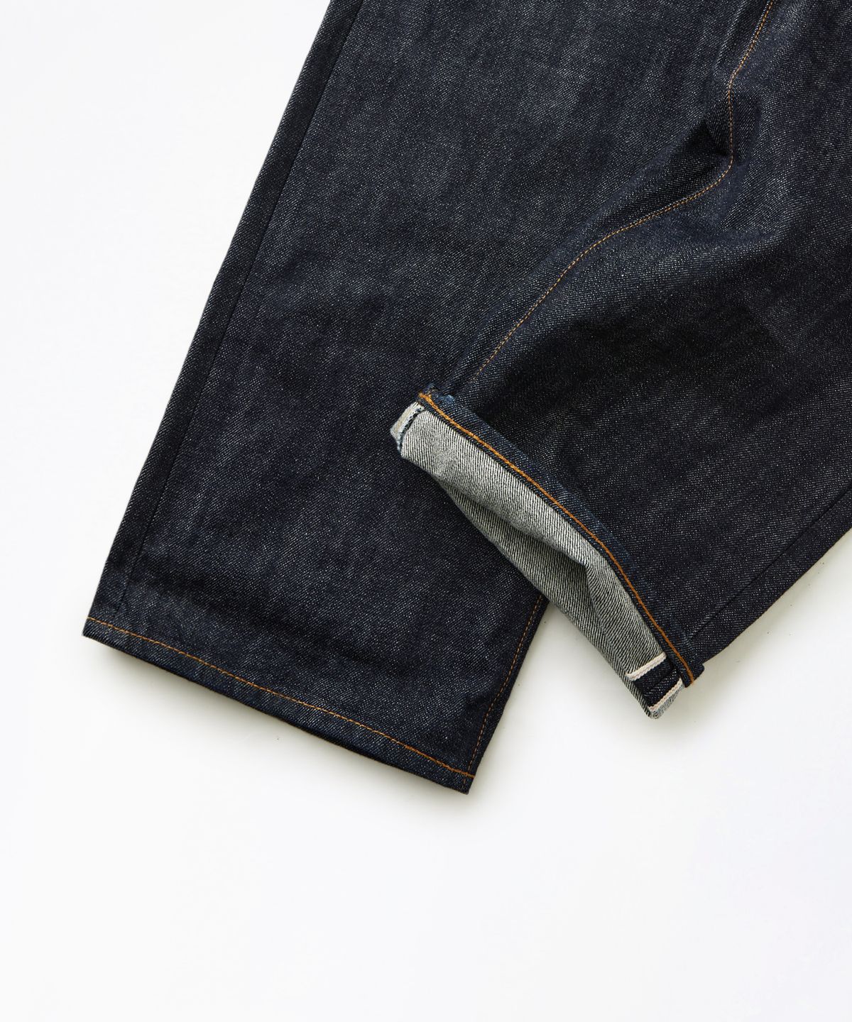 아웃스탠딩(OUTSTANDING) 40S SELVEDGE STRAIGHT PANTS_INDIGO