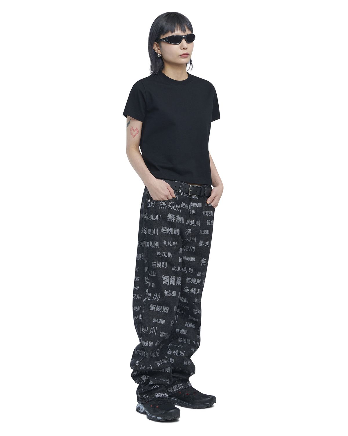 노매뉴얼(NOMANUAL) BASIC T-SHIRT - BLACK