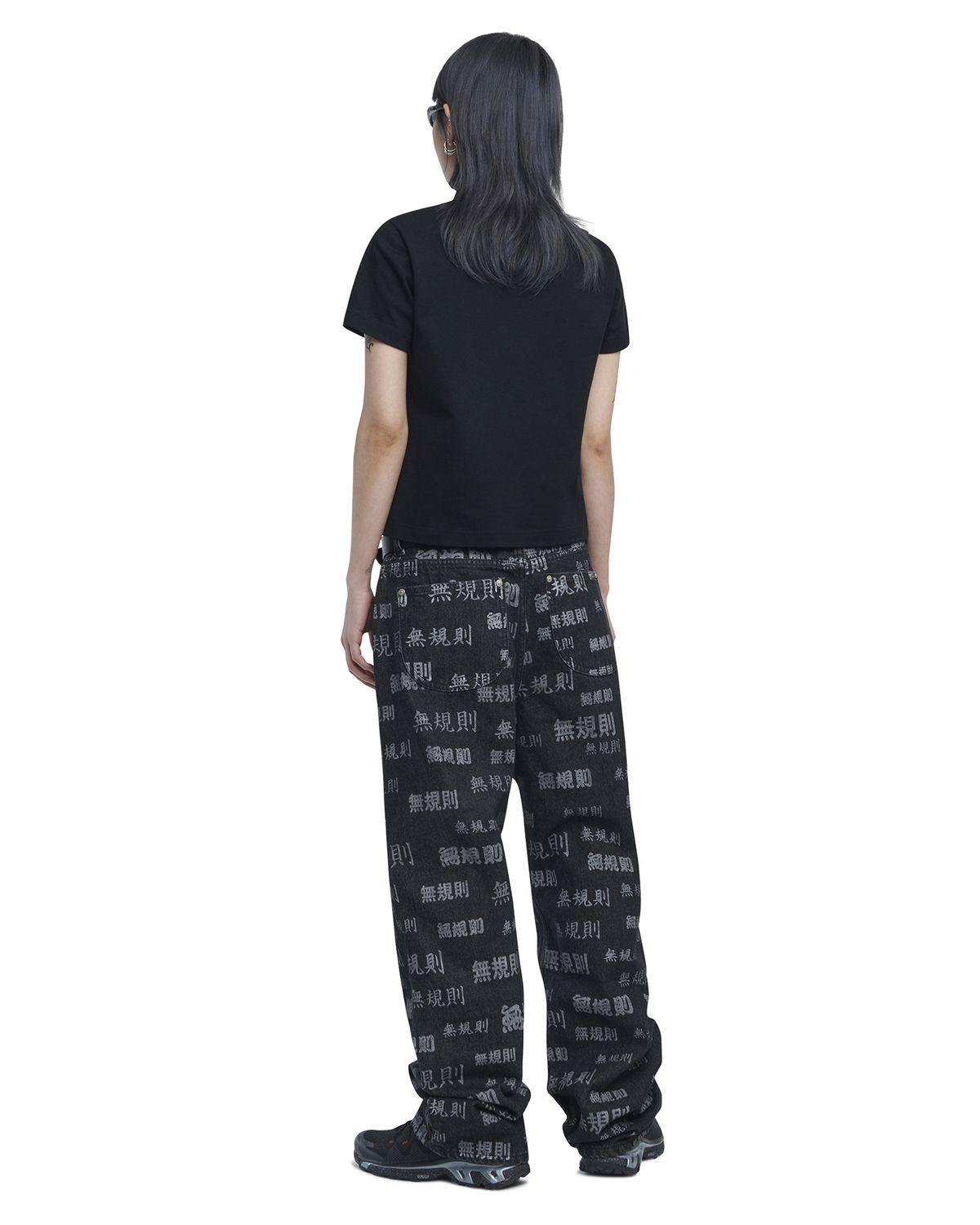 노매뉴얼(NOMANUAL) BASIC T-SHIRT - BLACK
