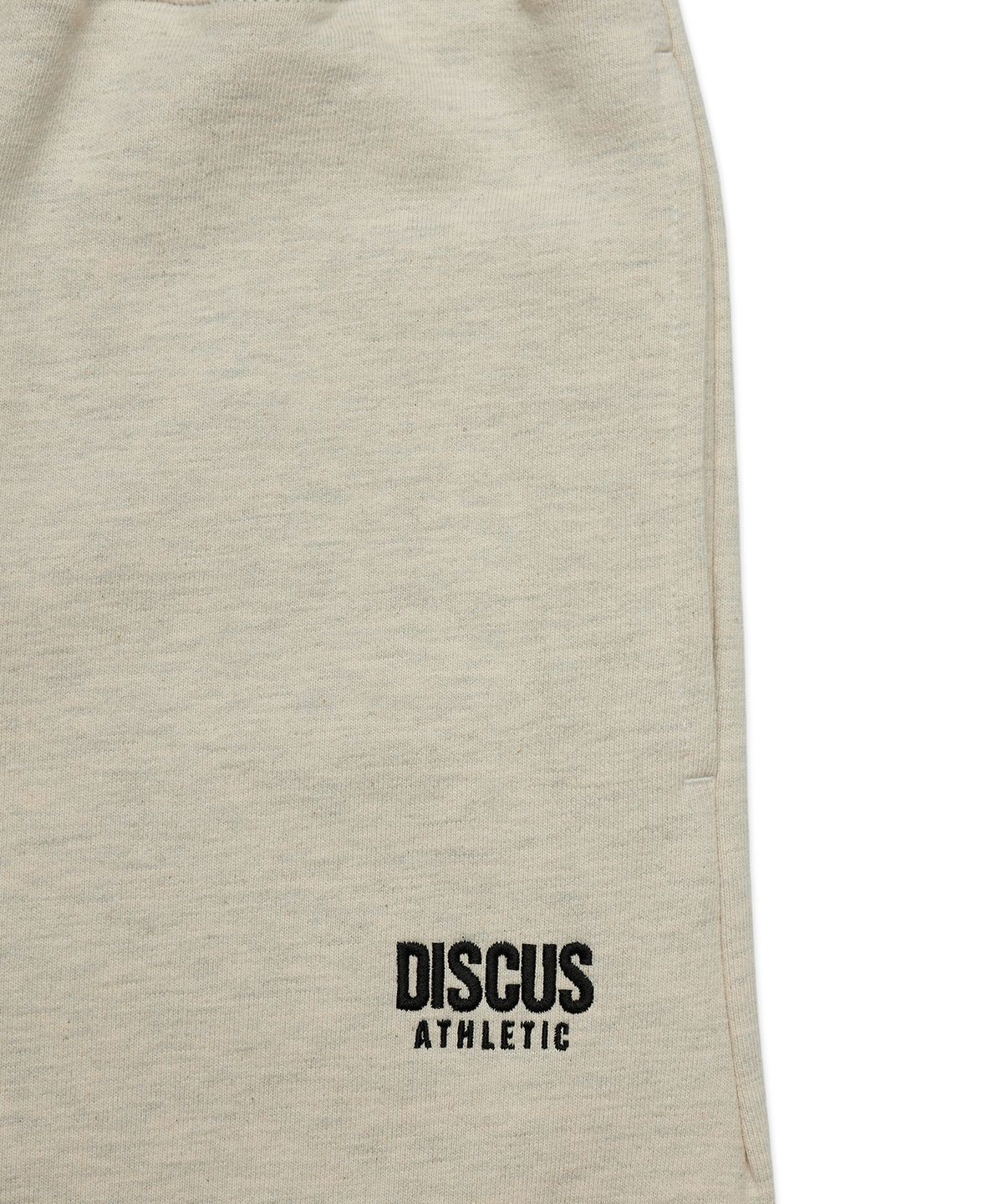 디스커스 애슬레틱(DISCUS ATHLETIC) 헤비웨이트 레터 로고 스웨트 팬츠 오트밀