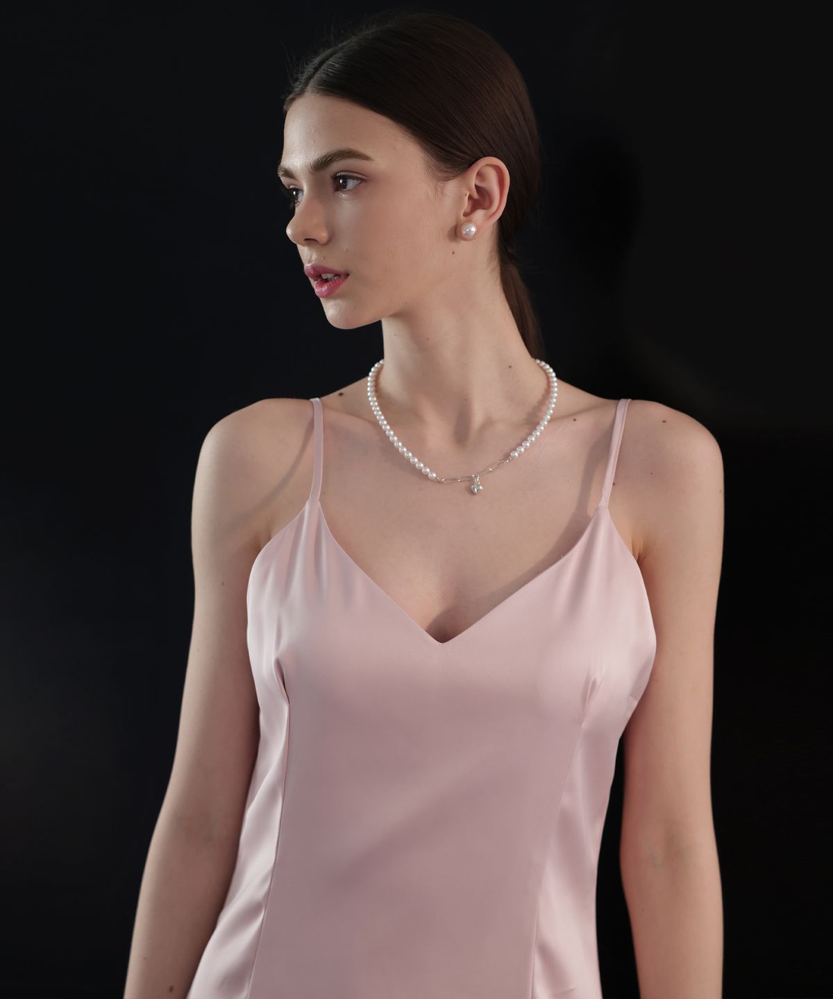 러브참(LOVECHARM) [베누스 사틴 슬립 드레스_핑크]Venus Satin Slip Dress