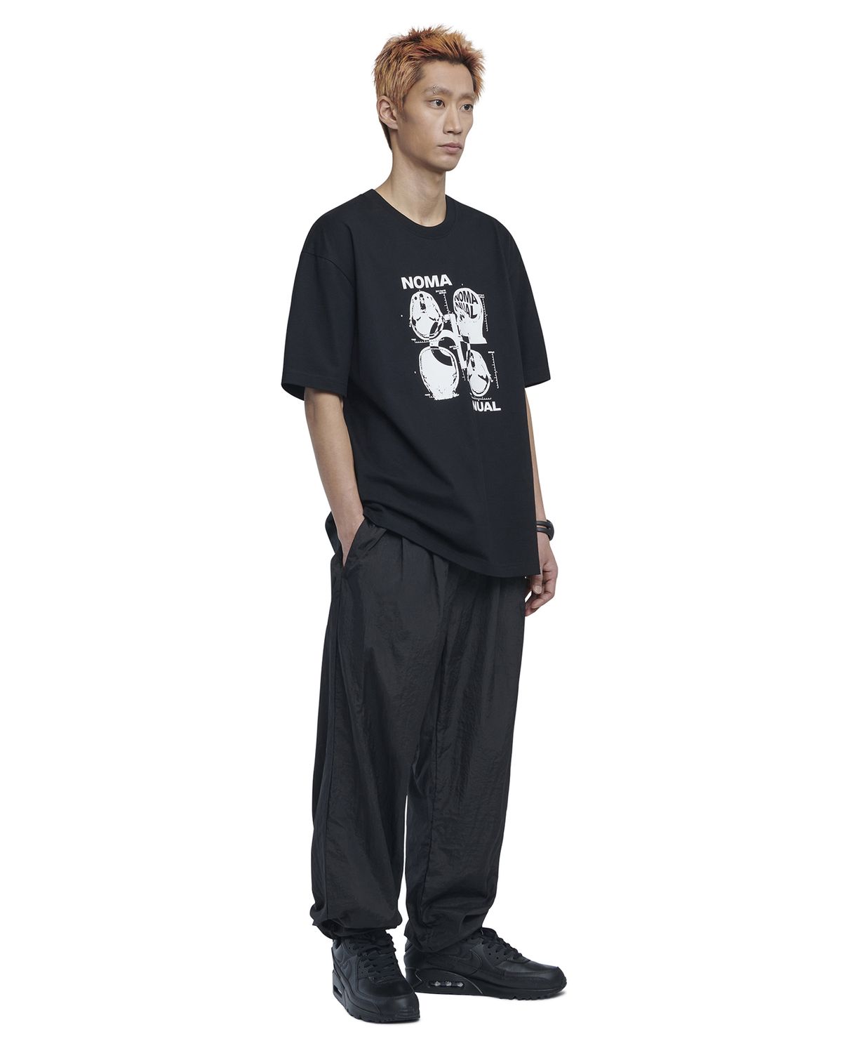 노매뉴얼(NOMANUAL) TWO TUCK NYLON PANTS - BLACK