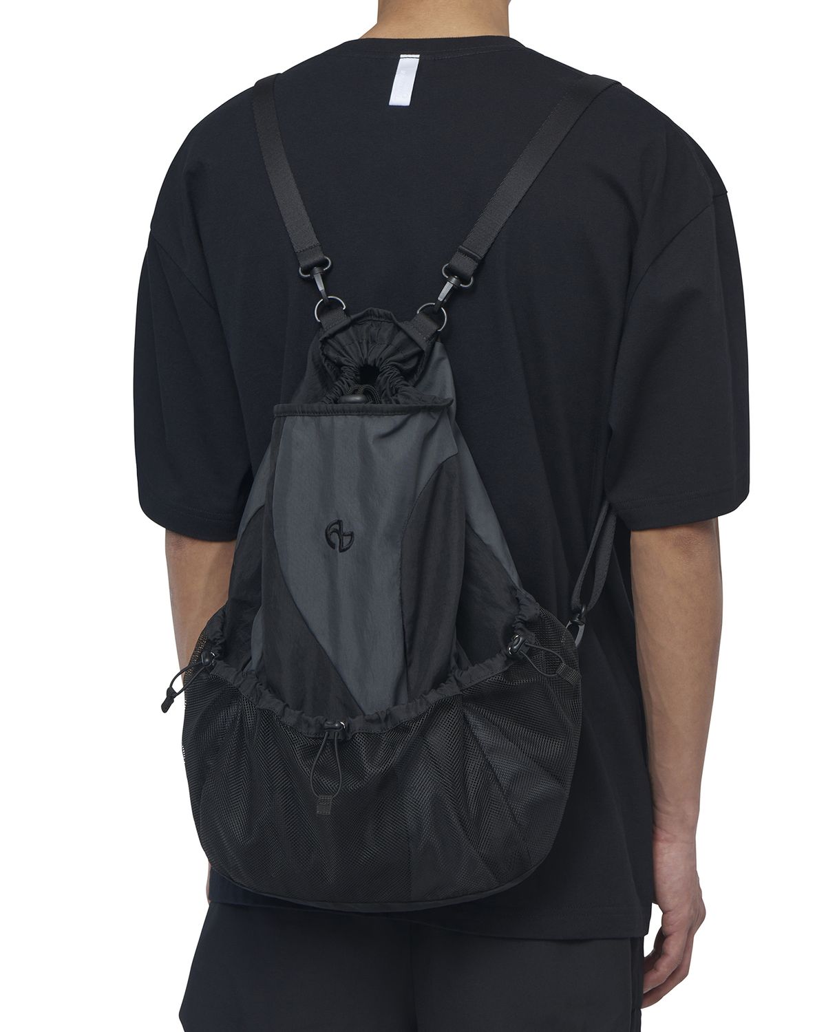 노매뉴얼(NOMANUAL) C.B STRING BAG - CHARCOAL