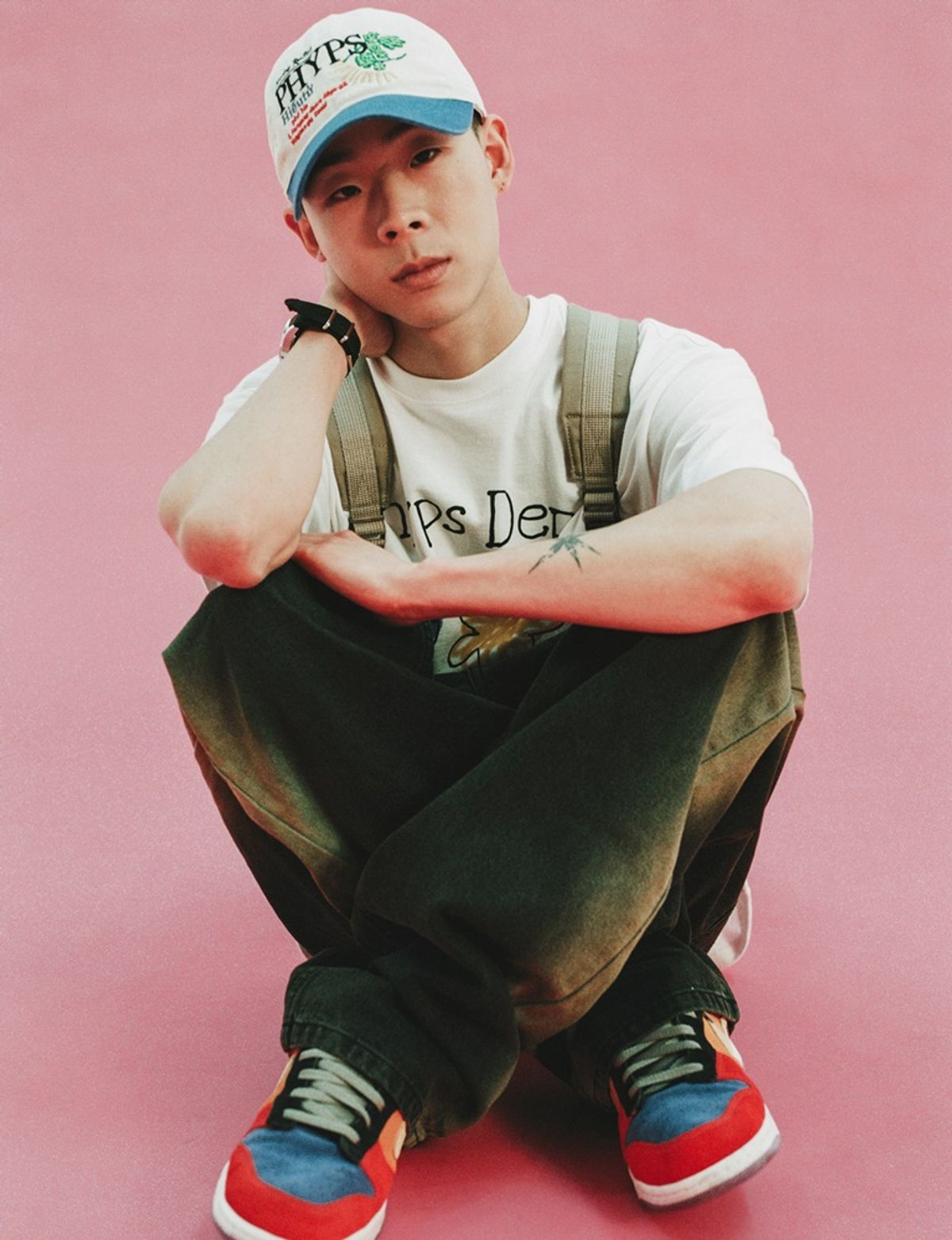 피지컬 디파트먼트(PHYSICAL DEPARTMENT) 스트레이트 스프레이 프린트 데님 워싱블루
