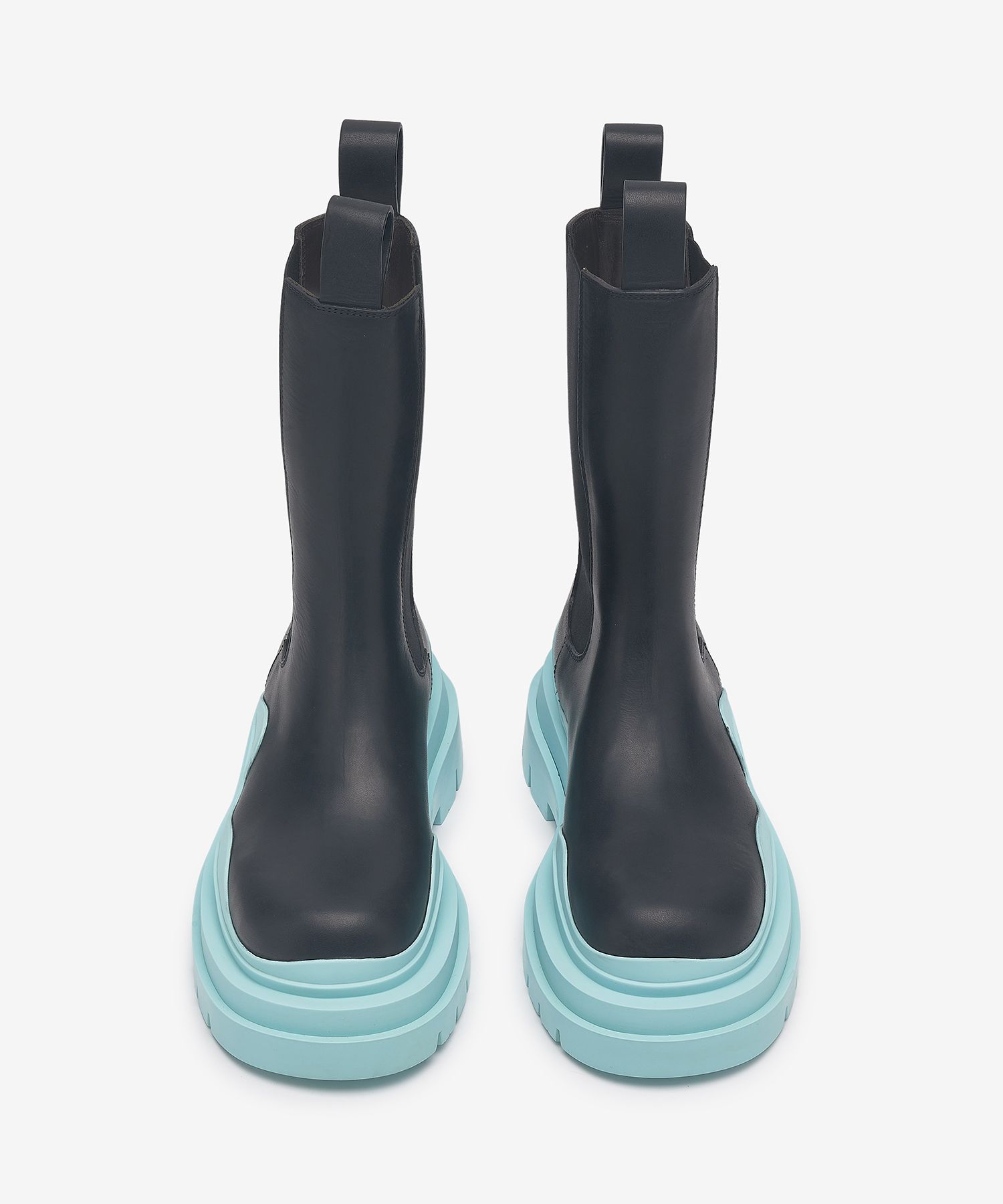 MUSINSA | BOTTEGA VENETA Tire Chelsea Boots - Black: Pale