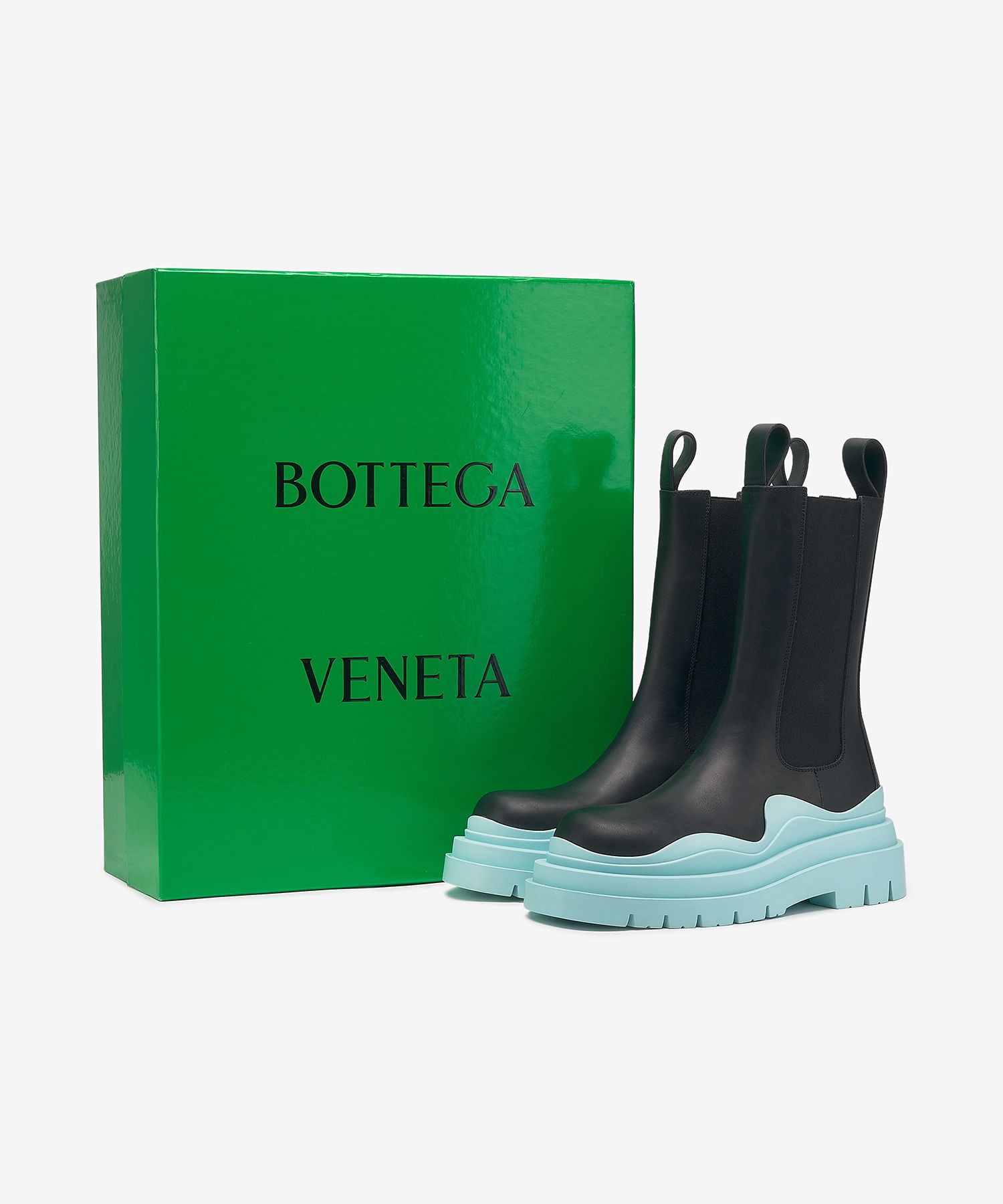 bottega veneta tire boots シーソルト 41 Bottega Veneta® Women's Tire Chelsea Boot in Sea salt