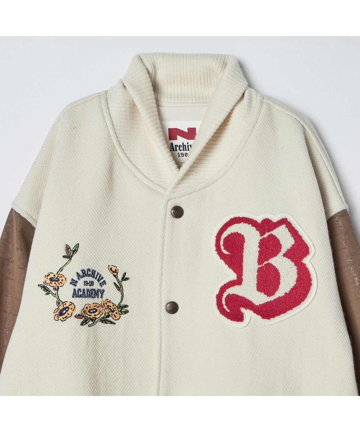 비욘드클로젯(BEYOND CLOSET) [COLLECTION LINE] 아카이브 로고 에디션 울 스타디움 점퍼 베이지