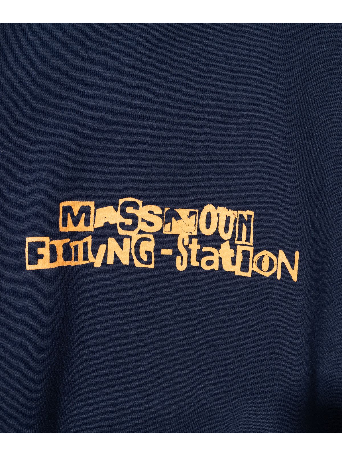 매스노운(MASSNOUN) 필링 스테이션 헤비 오버핏 맨투맨 티셔츠 MSHCR003-NV