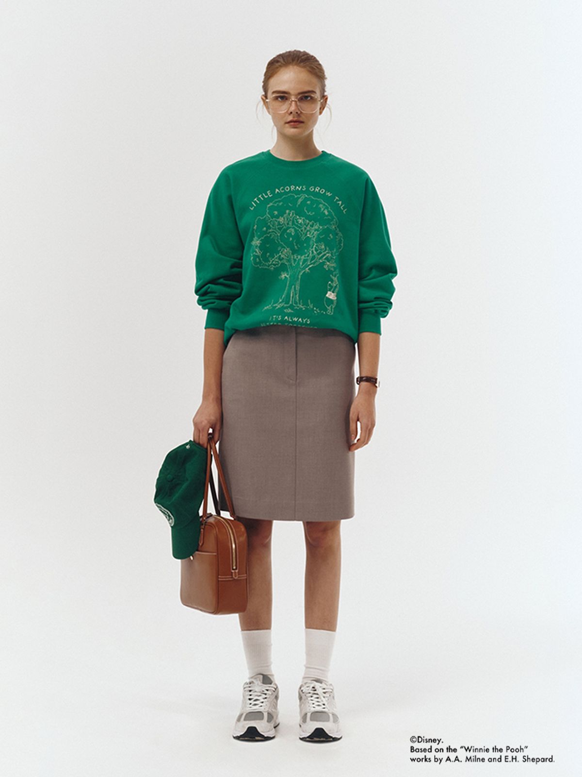 던스트(DUNST) UNISEX_DISNEY POOH_SWEATSHIRT_LEAF GREEN_UDTS3A155E2
