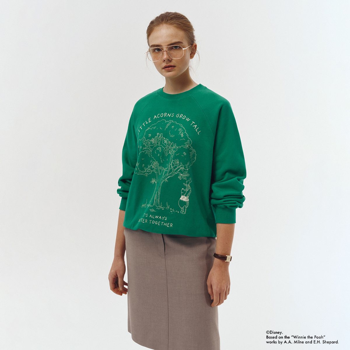 던스트(DUNST) UNISEX_DISNEY POOH_SWEATSHIRT_LEAF GREEN_UDTS3A155E2