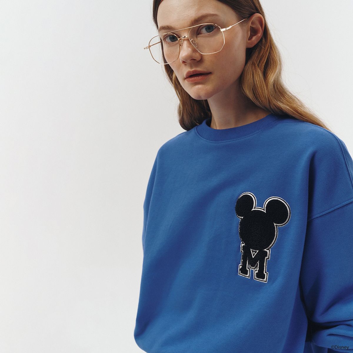 던스트(DUNST) UNISEX_DISNEY MICKEY MOUSE_BOUCLE SWEATSHIRT_DEEP SEA BLUE_UDTS3A150B2