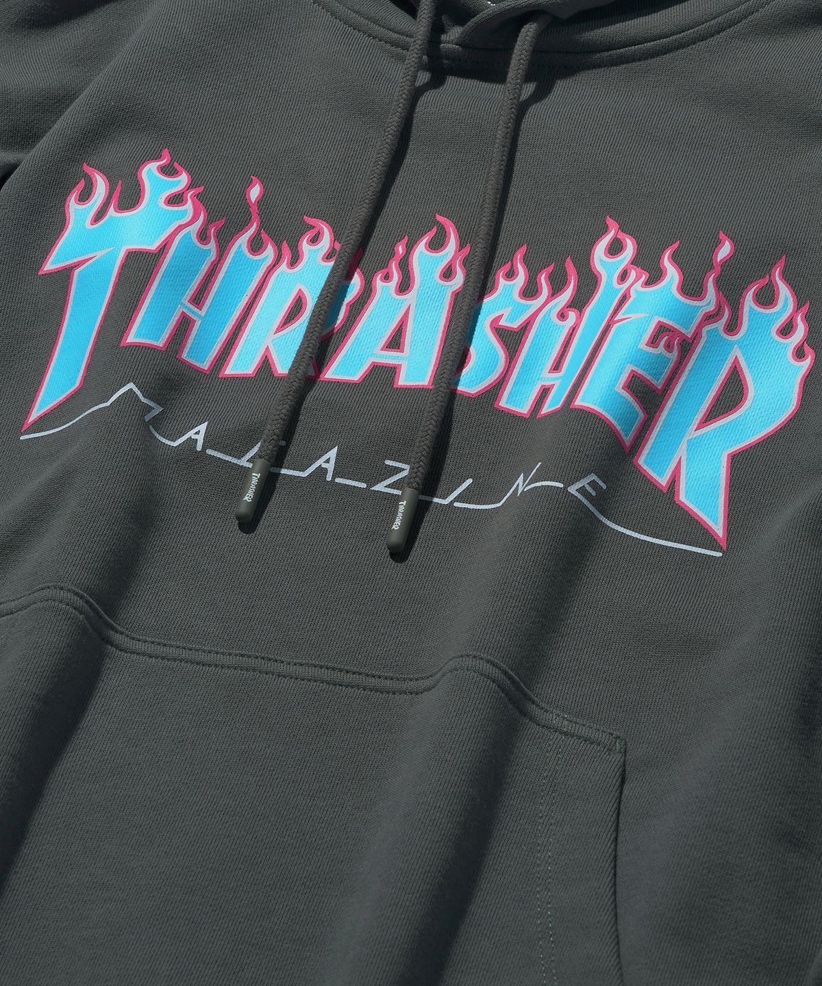 트레셔(THRASHER) 플레임 로고 후디 차콜