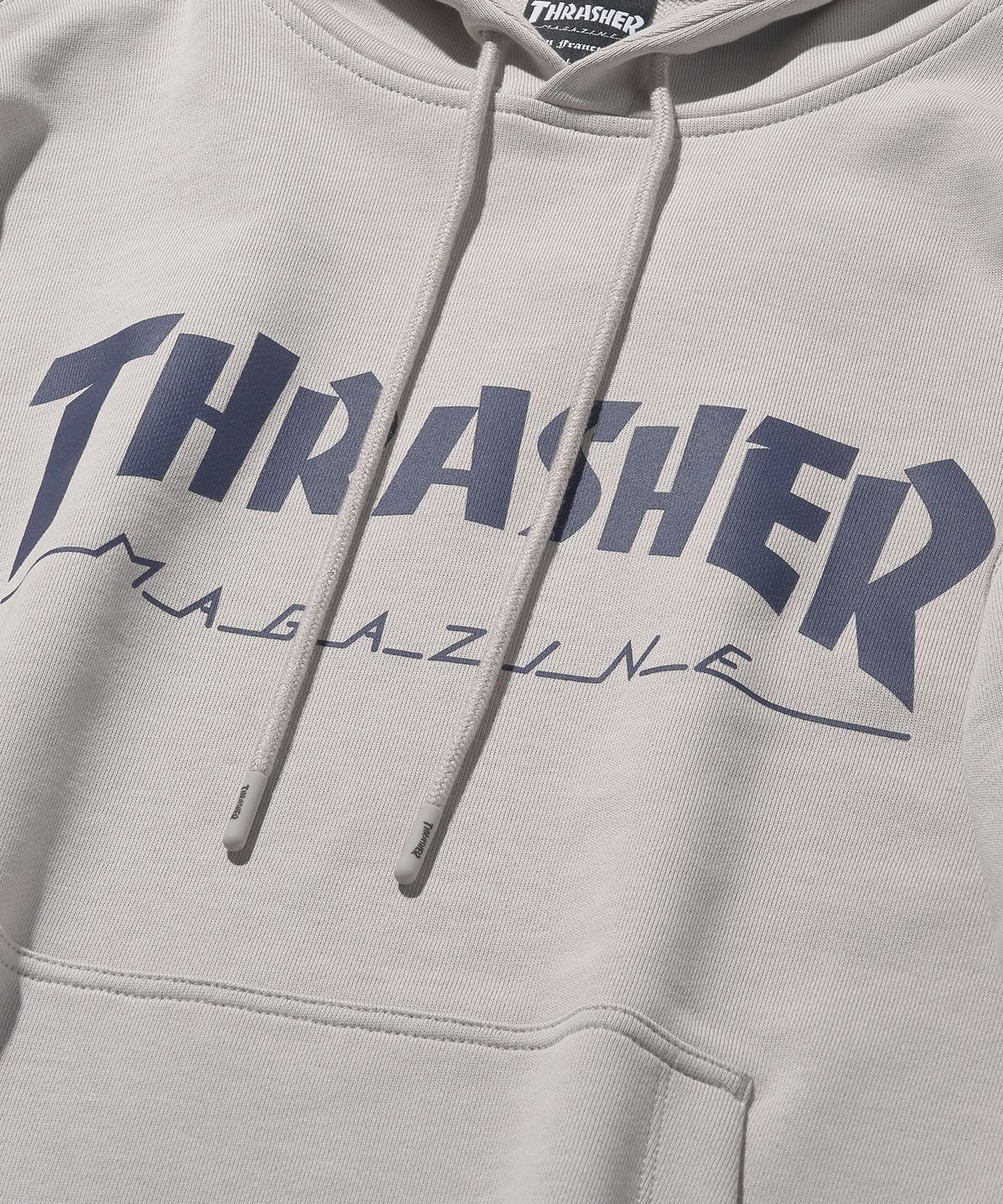트레셔(THRASHER) 매거진 로고 후디 솔리드 그레이