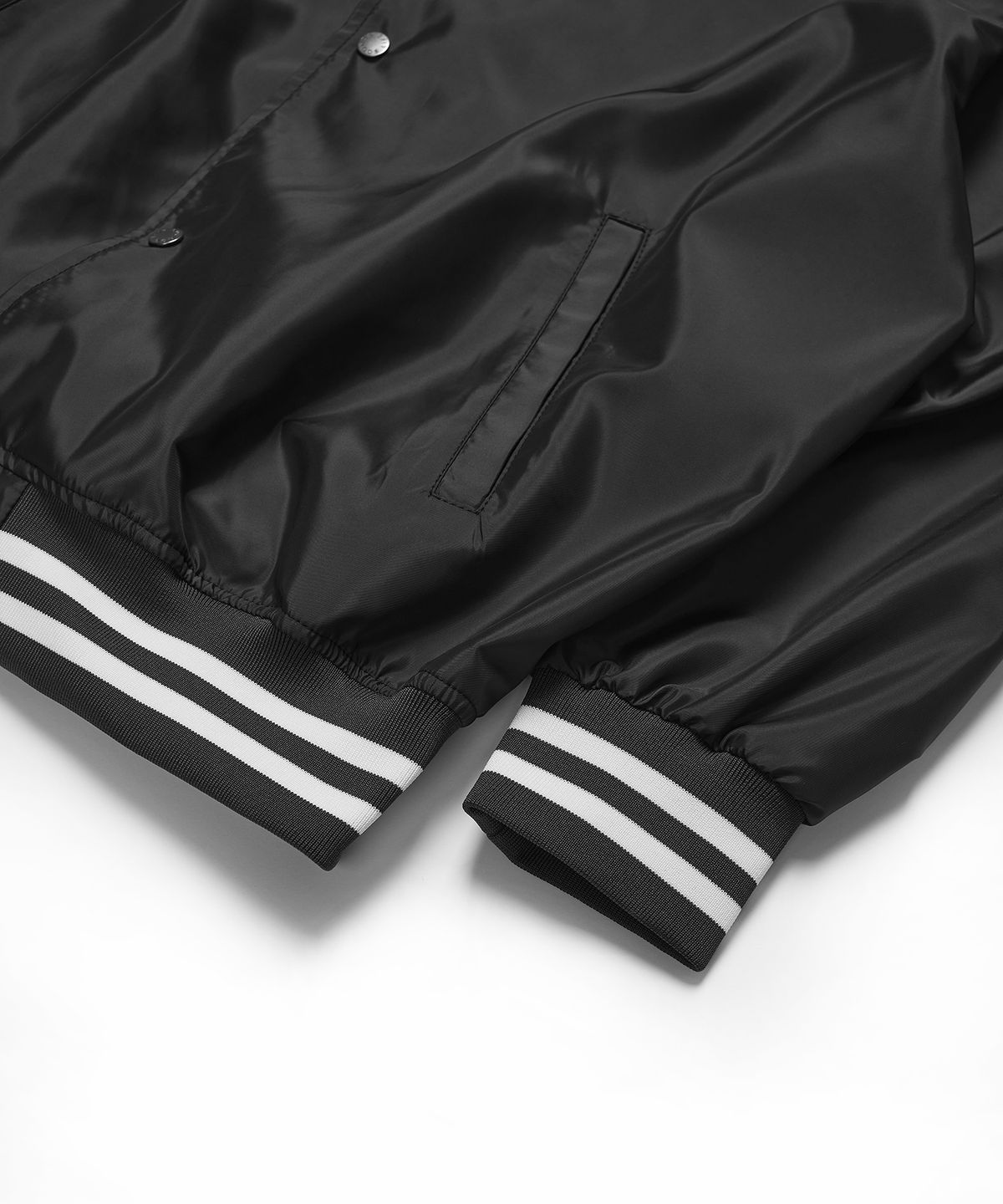 사운즈라이프(SOUNDSLIFE) SL Logo Satin Baseball Jacket Charcoal