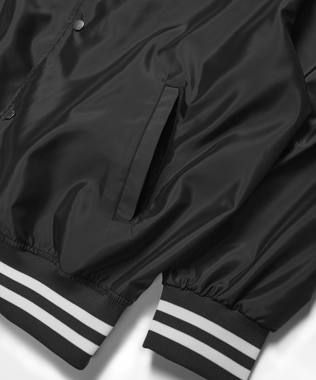 사운즈라이프(SOUNDSLIFE) SL Logo Satin Baseball Jacket Charcoal