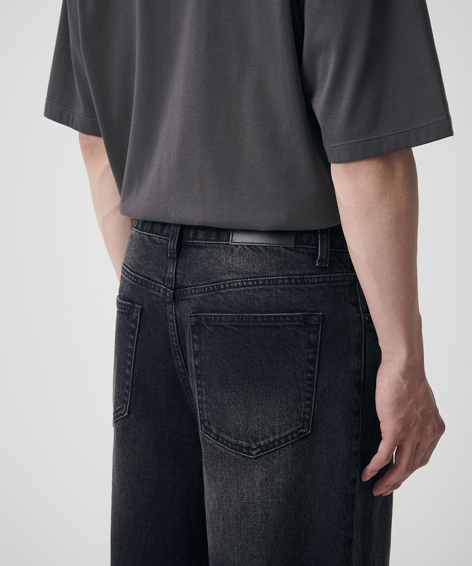 MUSINSA | MUSINSA STANDARD CALIK wide denim pants [washed black]