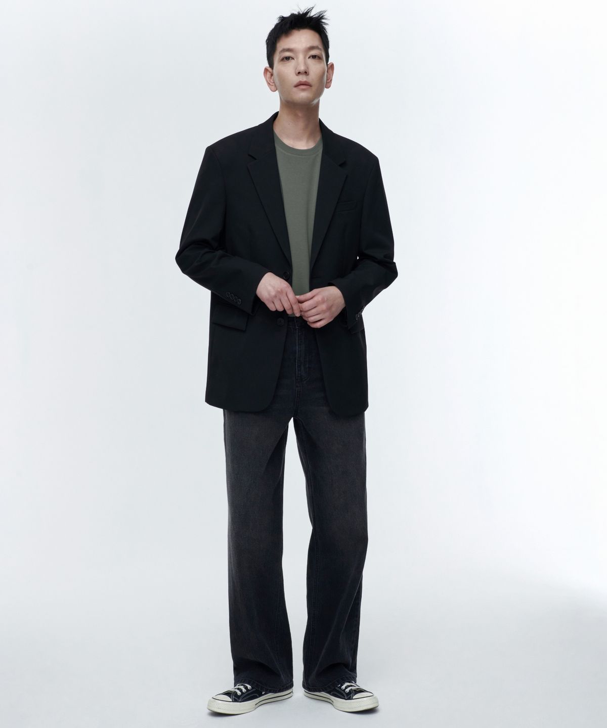 무신사 스탠다드(MUSINSA STANDARD) CALIK 와이드 데님 팬츠 [워시드 블랙]
