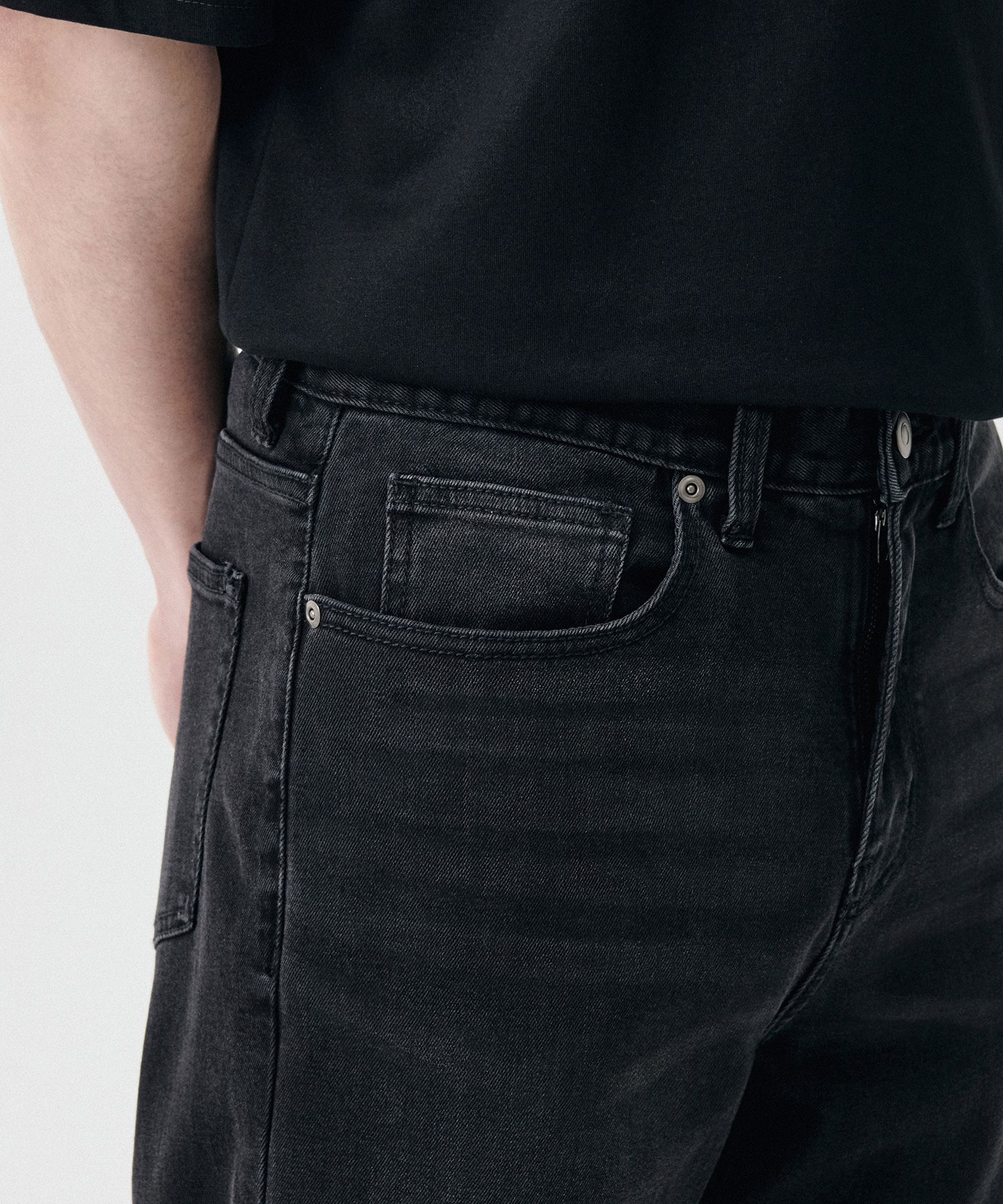 ★MUSINSA STANDARD★ Washed Black Straight Denim Pants MMCNP MUSINSA | MUSINSA STANDARD Straight Denim Pants [Washed Black]