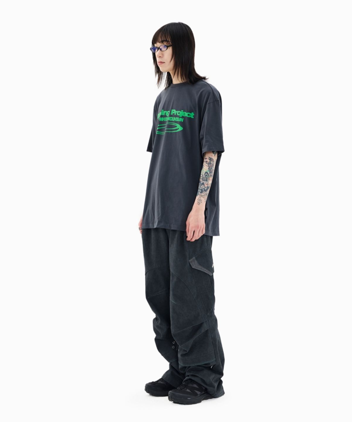 오프닝프로젝트(OPENING PROJECT) Identity T Shirt - Charcoal