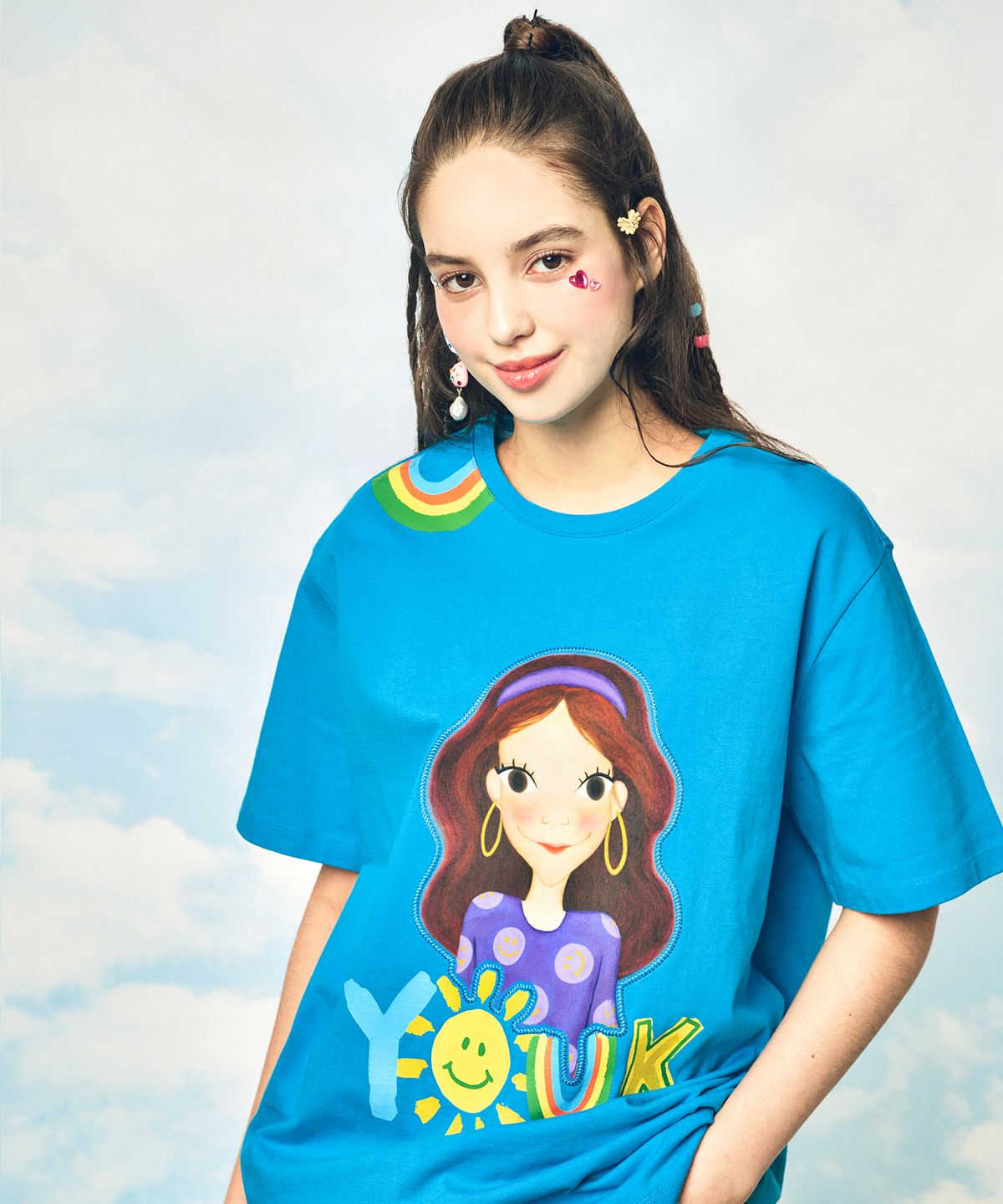 육심원(YOUK SHIM WON) 스마일티셔츠 F 루나