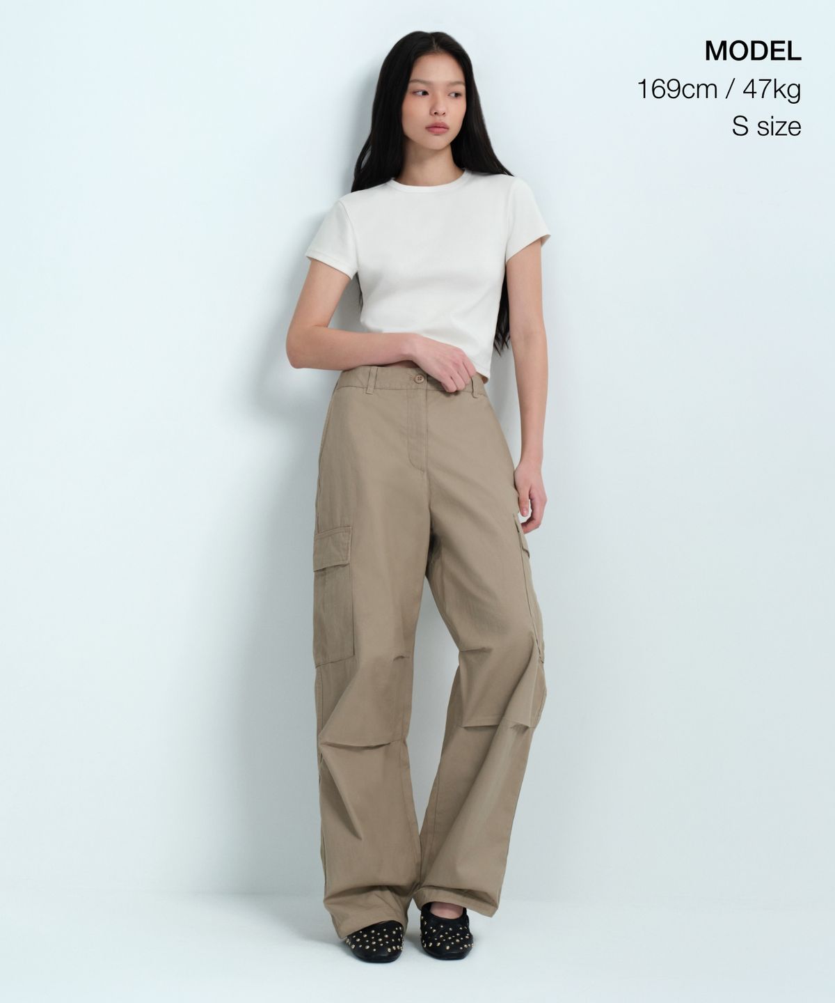 무신사 스탠다드 우먼(MUSINSA STANDARD WOMAN) 우먼즈 슬림 크롭 크루 넥 티셔츠 [크림]