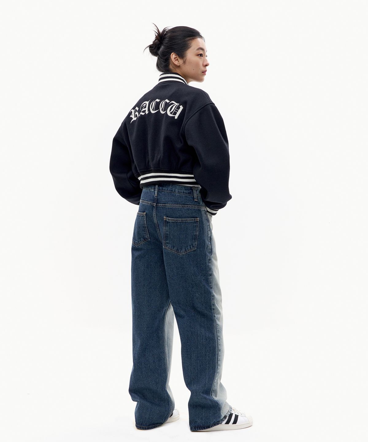 테이크이지(TAKEASY) 우먼스 울 크롭 바시티 자켓(딥네이비)