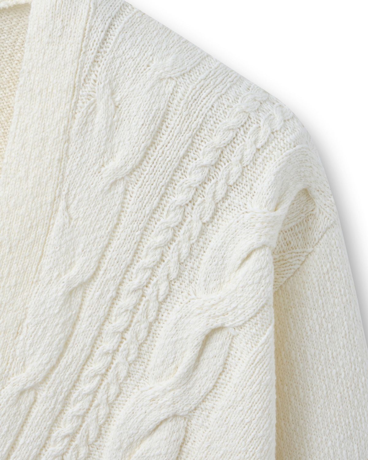 비슬로우(BESLOW) DIAGONAL CABLE CARDIGAN CREAM
