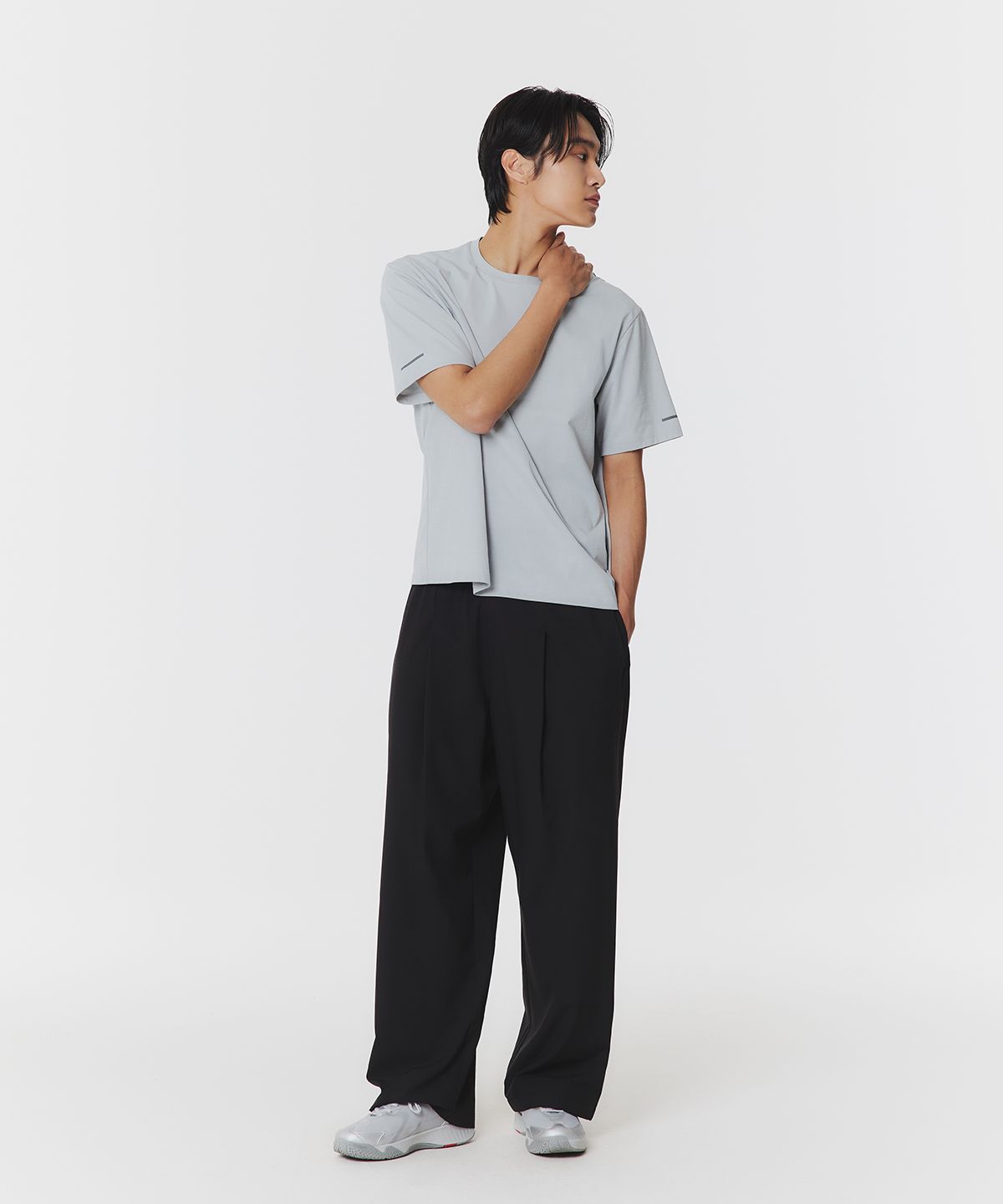 무신사 스탠다드 스포츠(MUSINSA STANDARD SPORTS) 퀵드라이 에센셜 숏슬리브 (4color)