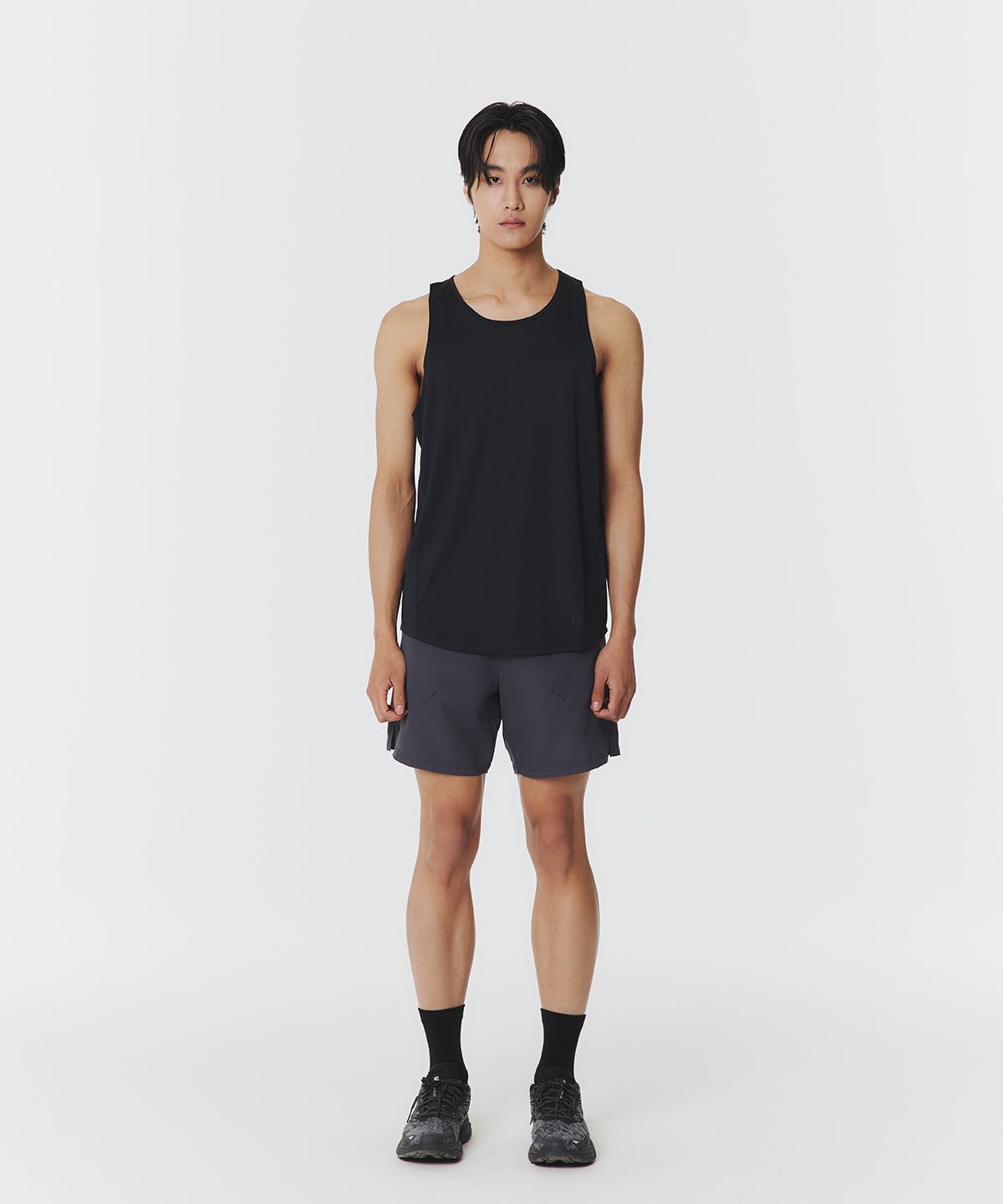 무신사 스탠다드 스포츠(MUSINSA STANDARD SPORTS) 라이트드라이 7인치 쇼츠 (5colors)