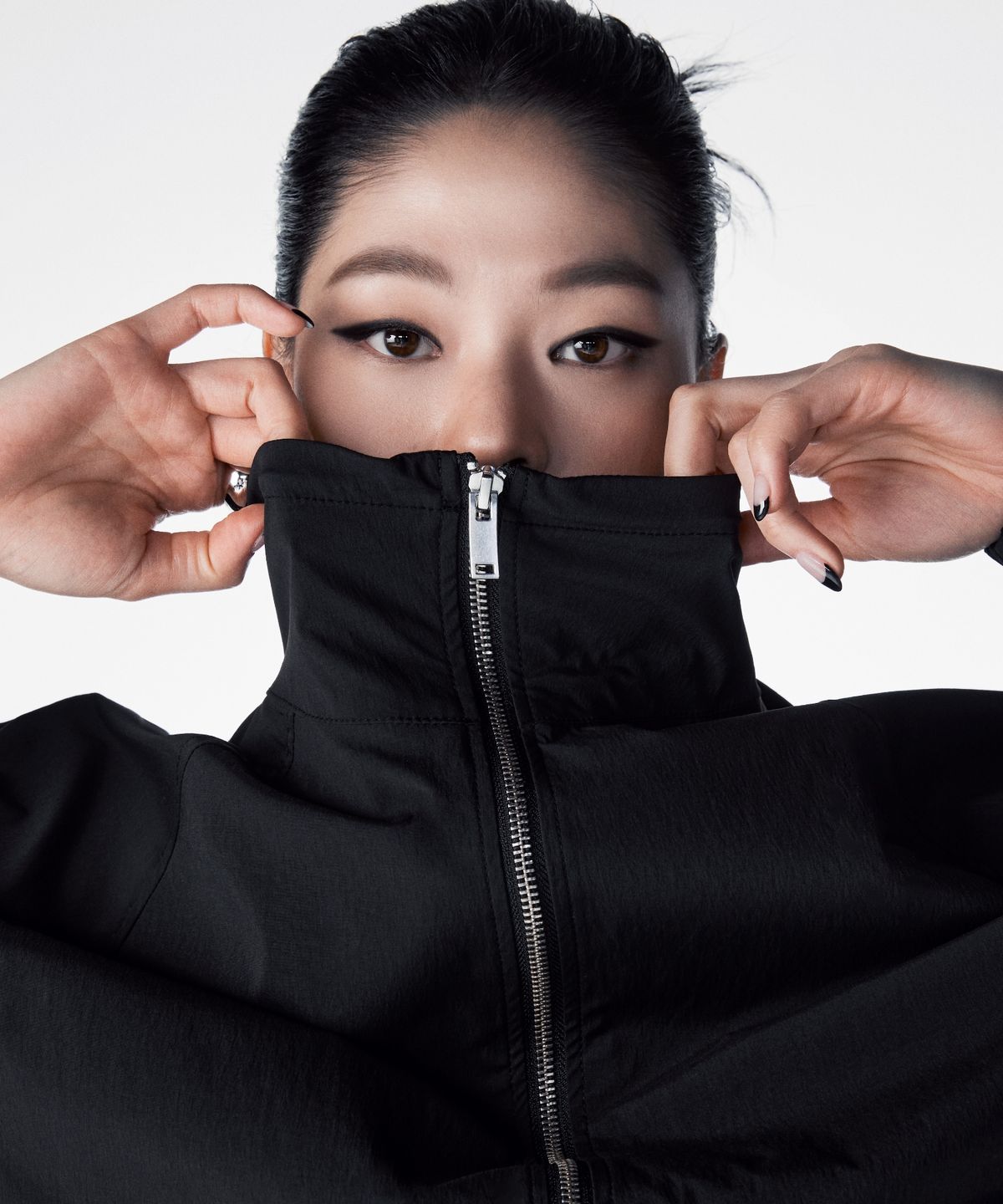 무신사 스탠다드 우먼(MUSINSA STANDARD WOMAN) 우먼즈 오버사이즈 트랙 재킷 [블랙]