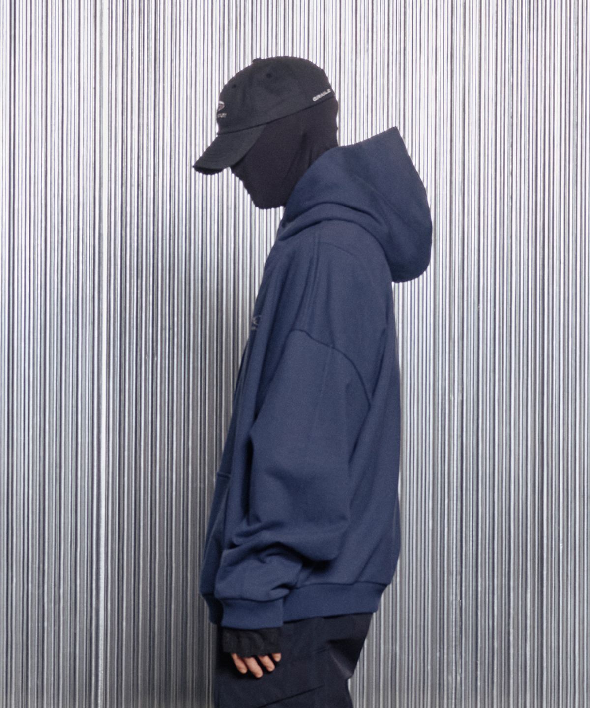 그레일즈(GRAILZ) ESSENTIAL OVERSIZED HOODIE [NAVY]