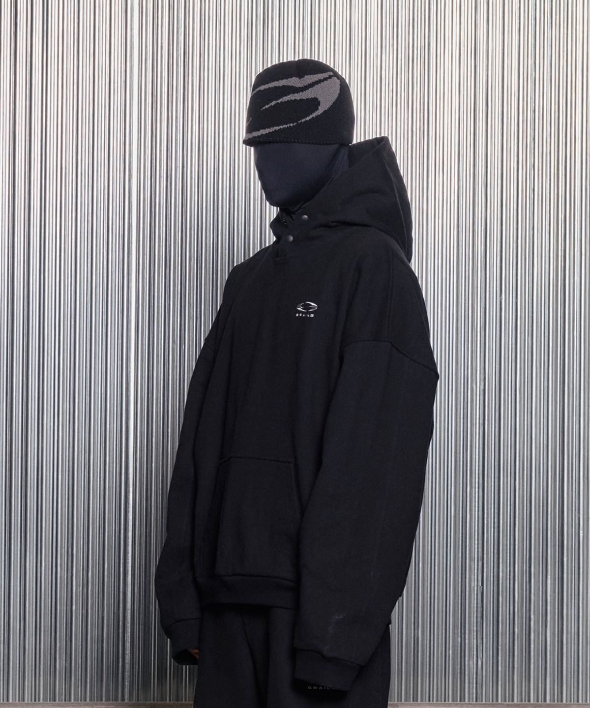 그레일즈(GRAILZ) ESSENTIAL OVERSIZED HOODIE [BLACK]