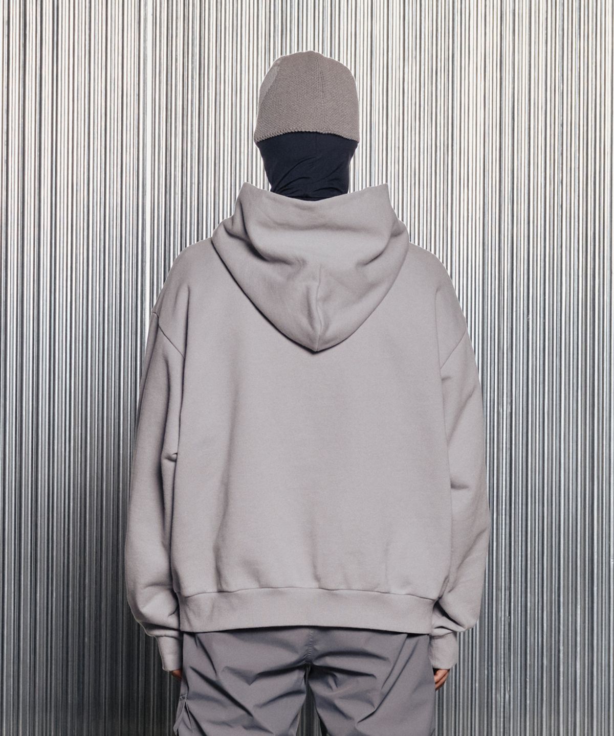 그레일즈(GRAILZ) OVAL LOGO HOODIE [GREY]