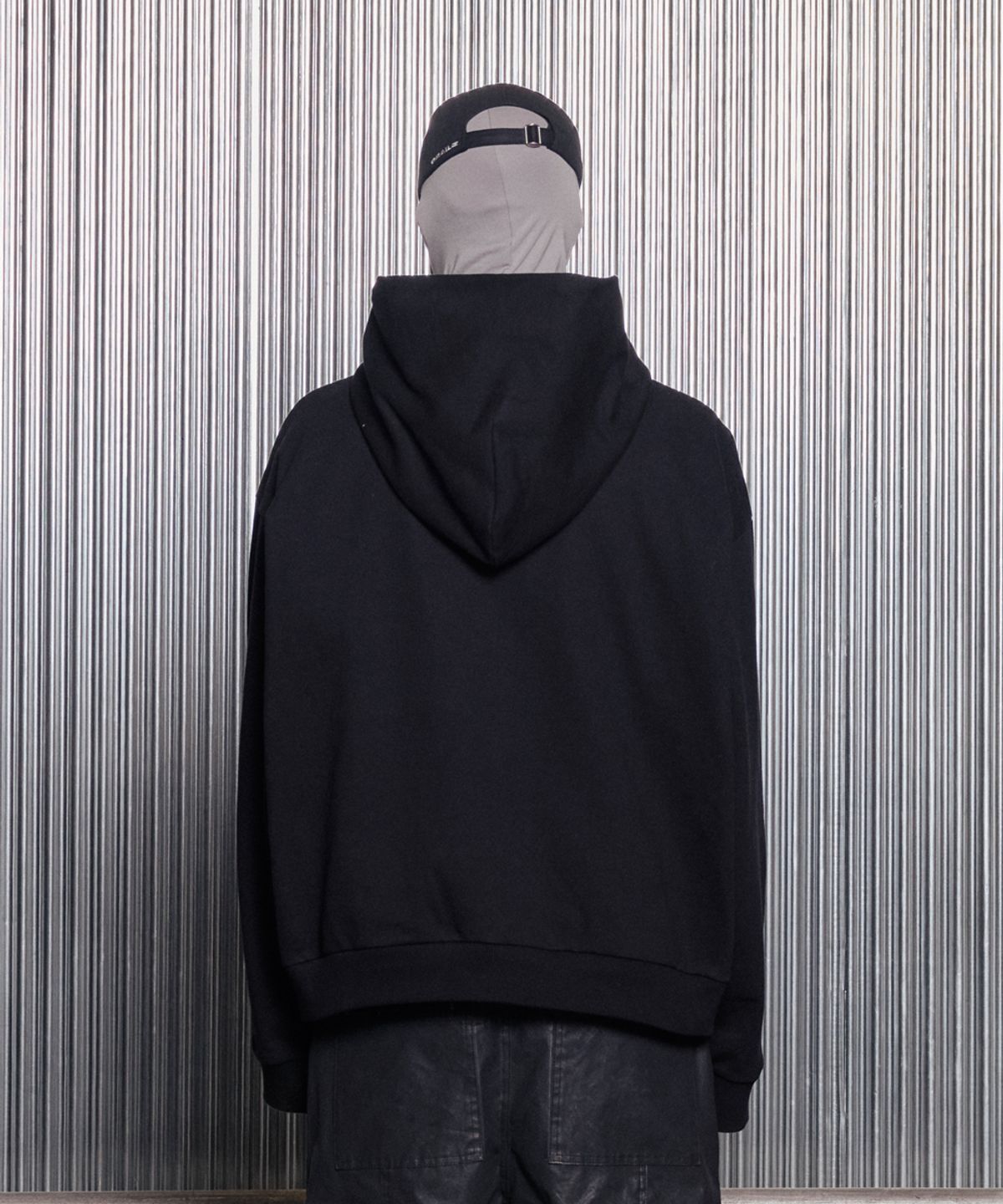 그레일즈(GRAILZ) OVAL LOGO HOODIE [BLACK]