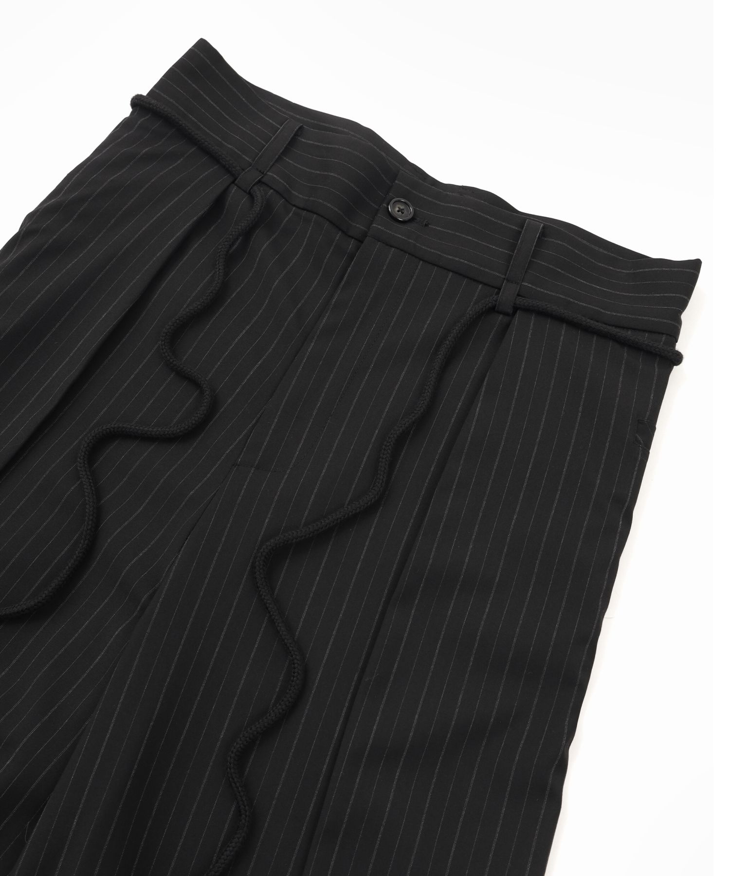【AJO AJOBYAJO】24FW★ One Tuck Oversized Stripe Trousers MUSINSA | AJOBYAJO One Tuck Oversized Stripe Trousers [BLACK]