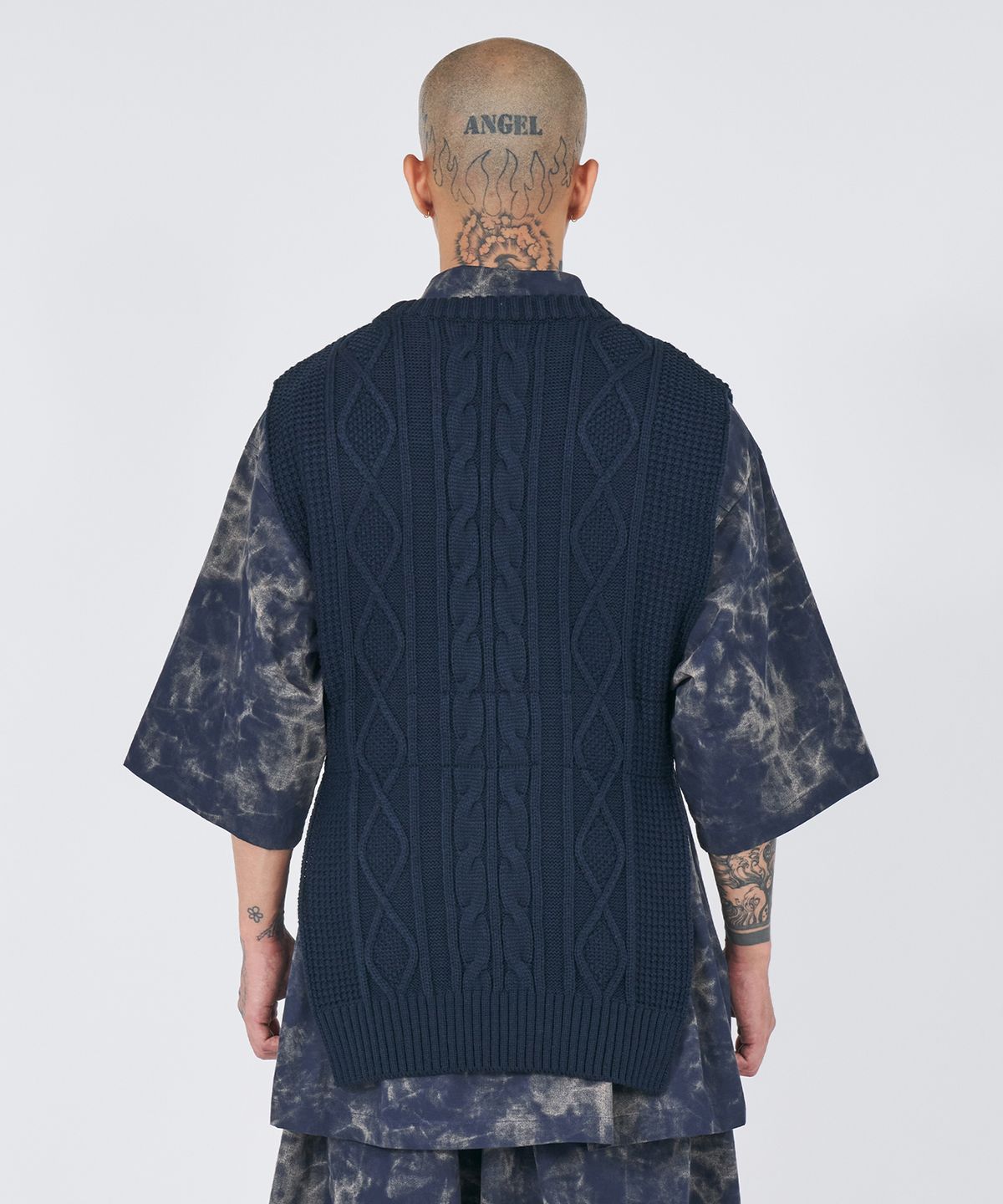 아조바이아조(AJOBYAJO) Strap Knit Vest [NAVY]
