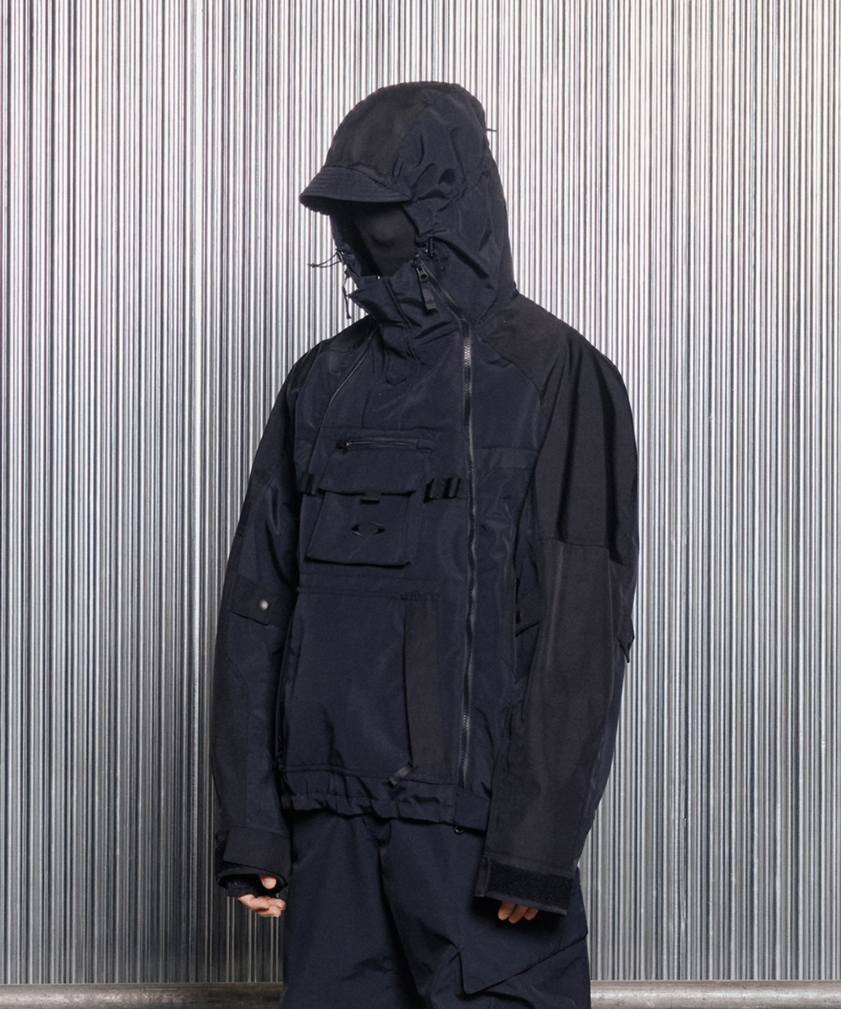 그레일즈(GRAILZ) TECHNICAL SHELL JACKET [BLACK]