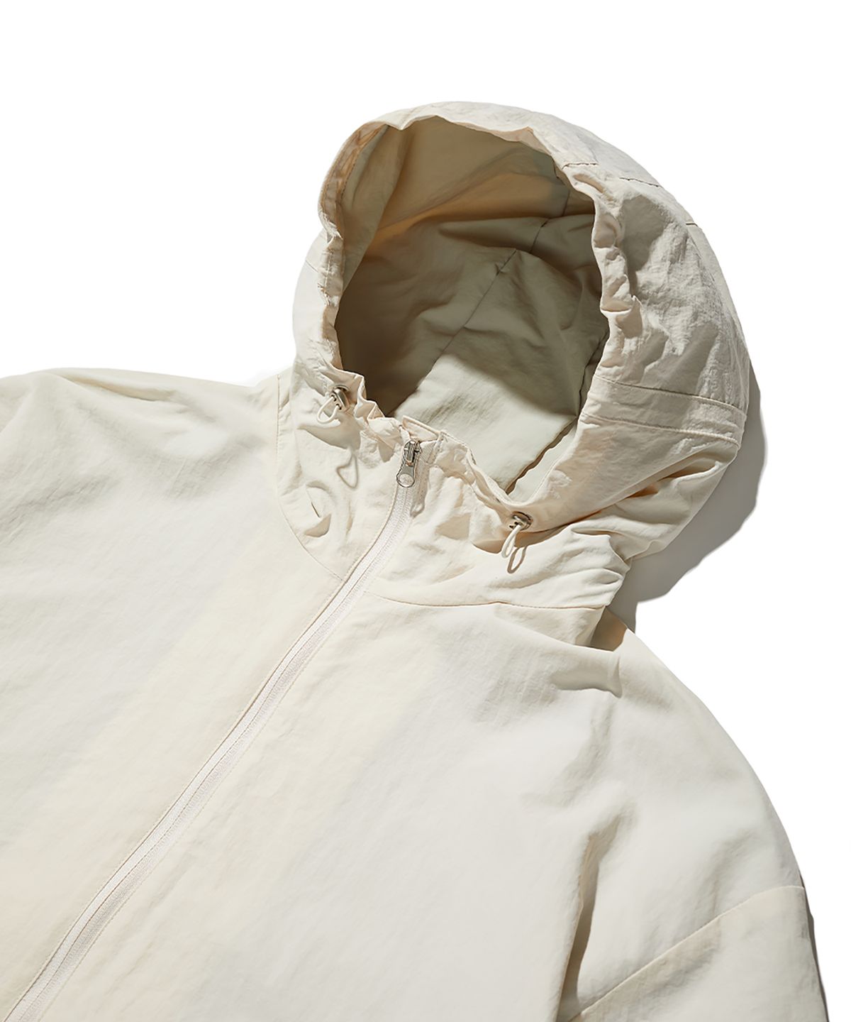 크리틱(CRITIC) Slash Shell Jacket Light Beige