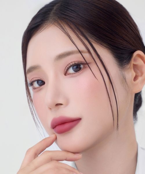 hevvymakeup blurring effect lip tint / Bite Me